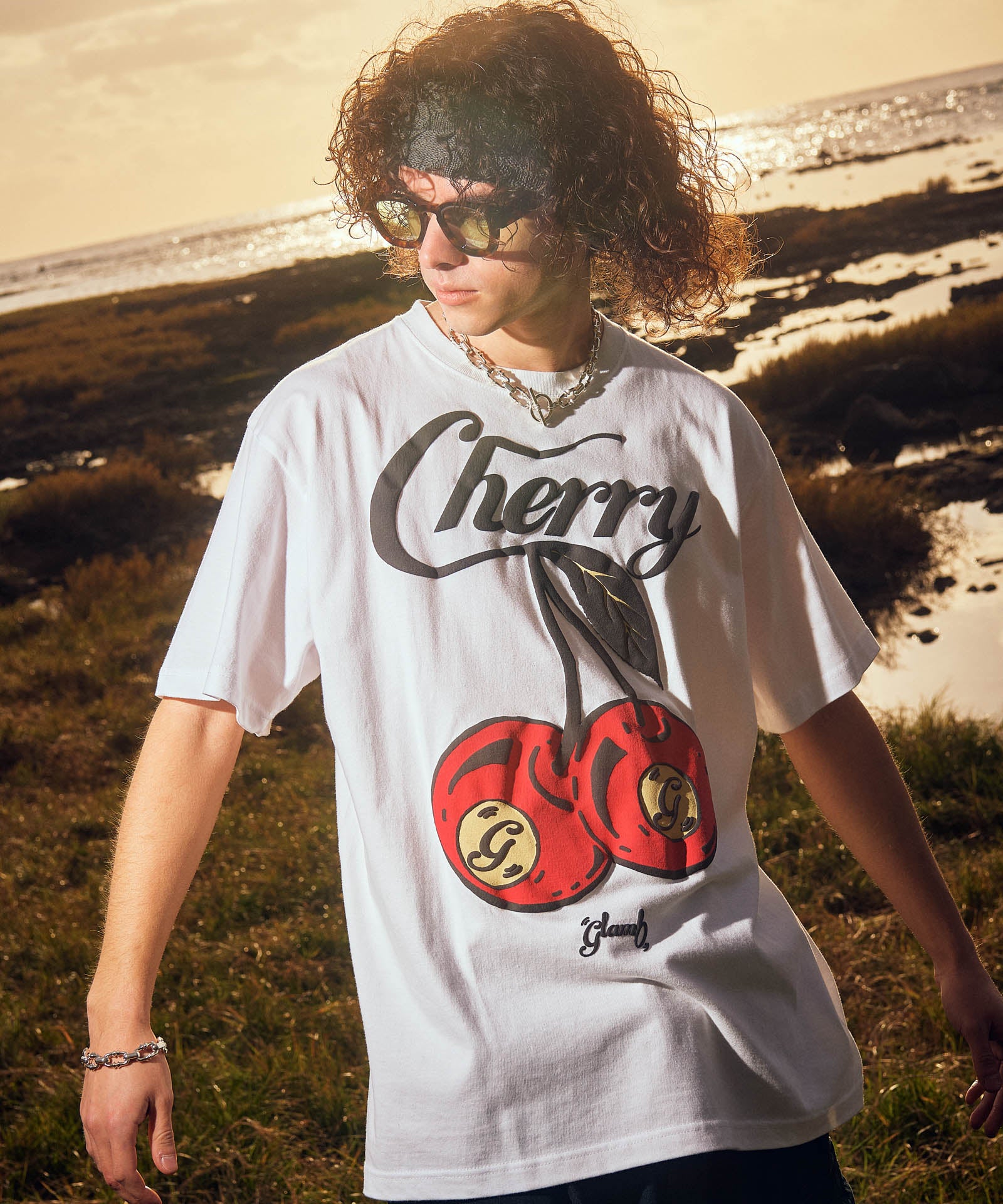 H:175 / C:83 / W:66 / H:87 着用サイズ:L