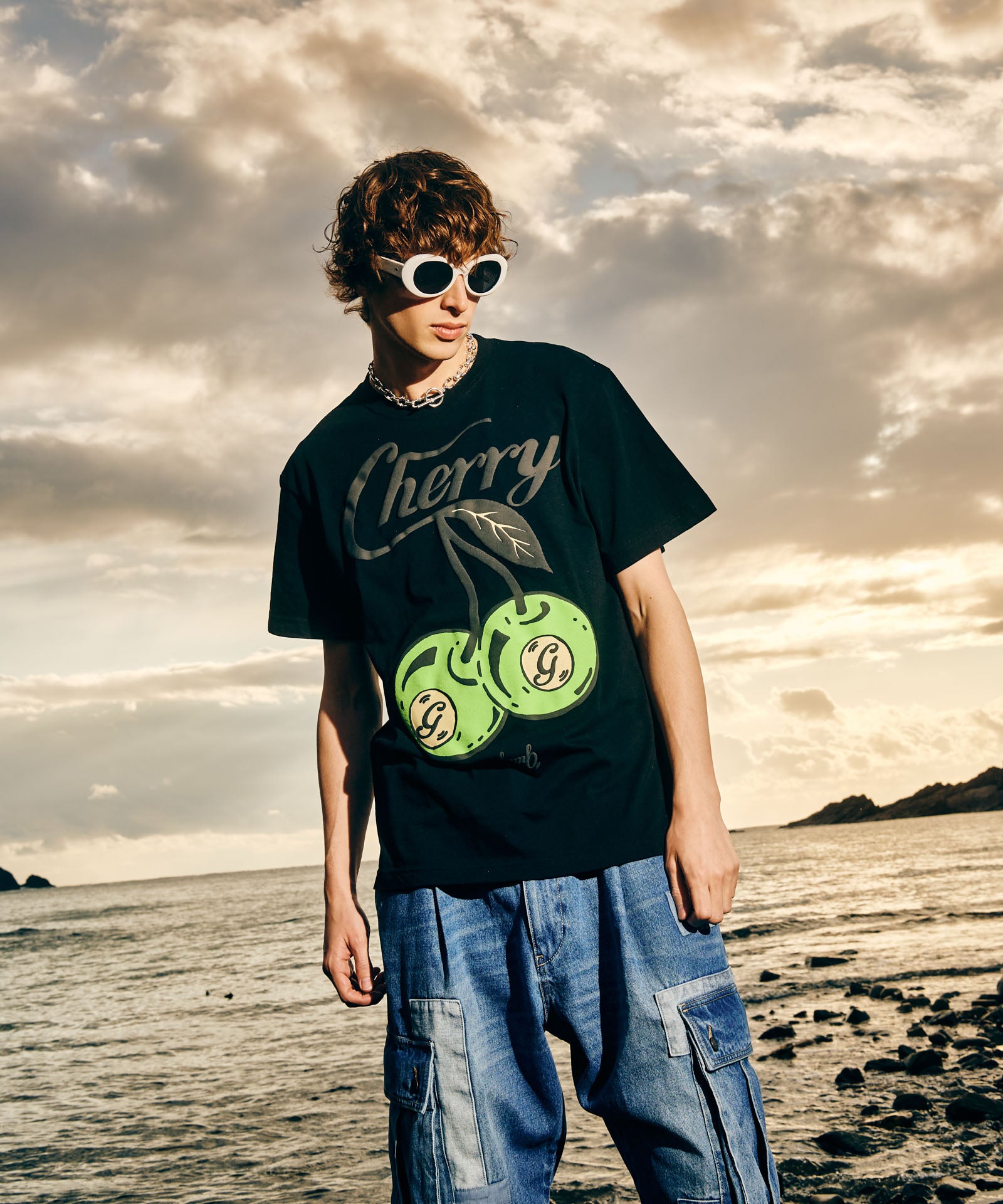 H:186 / C:89 / W:71 / H:92 着用サイズ:M