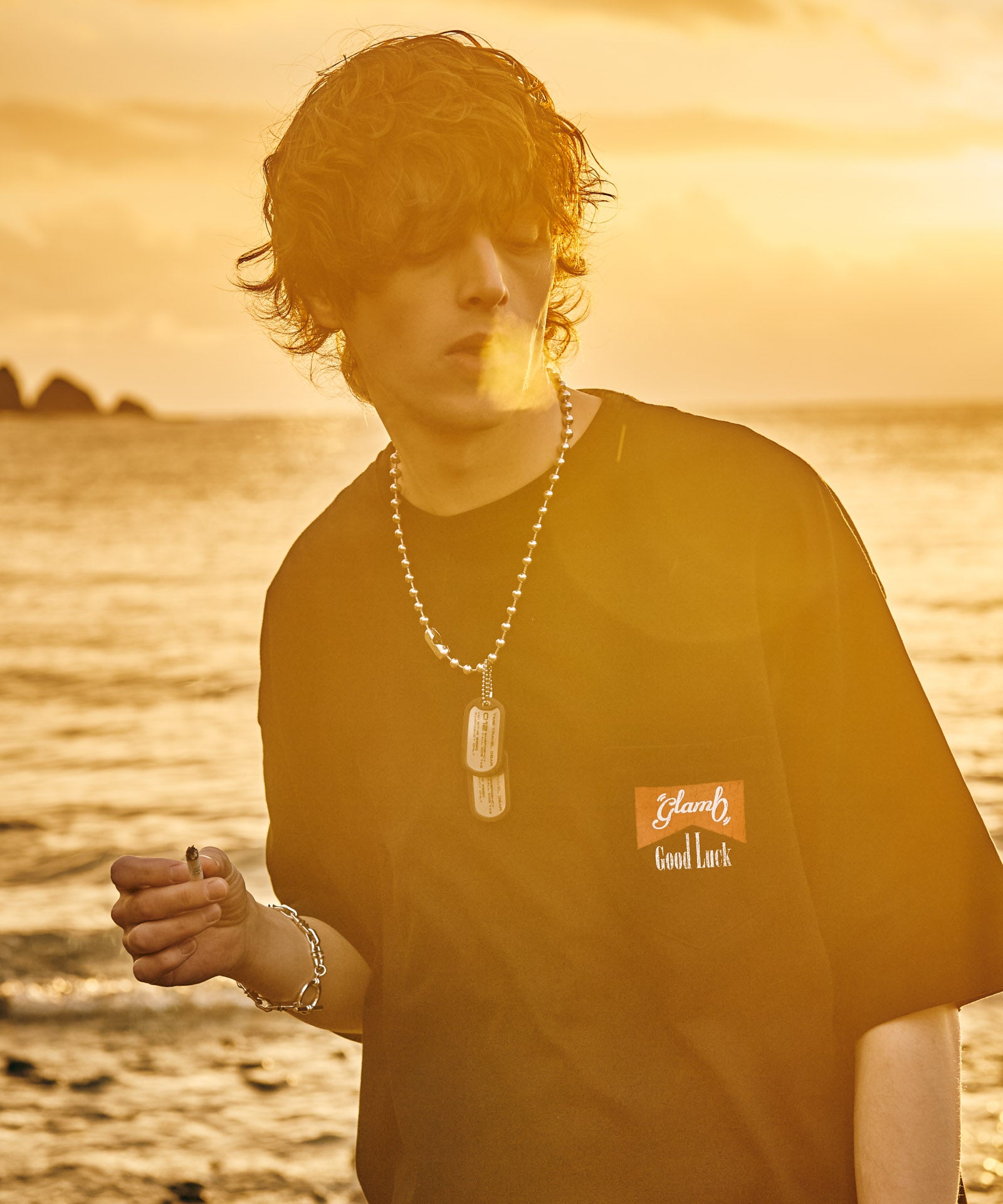 H:186 / C:89 / W:71 / H:92 着用サイズ:L