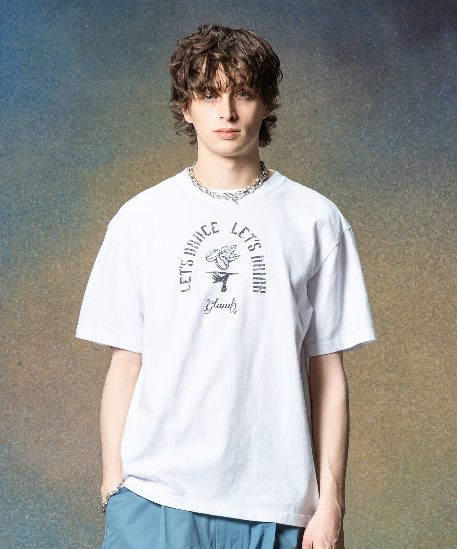 H:186 / C:89 / W:71 / H:92 着用サイズ:L