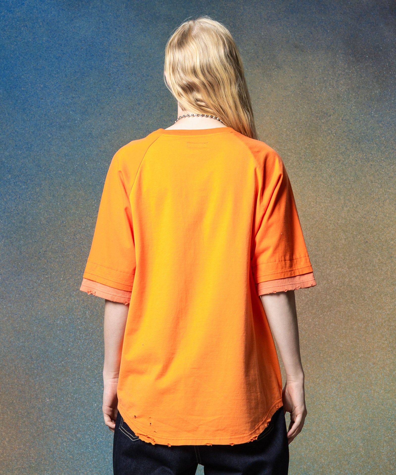 H:185 / C:78 / W:64 / H:88 着用サイズ:L