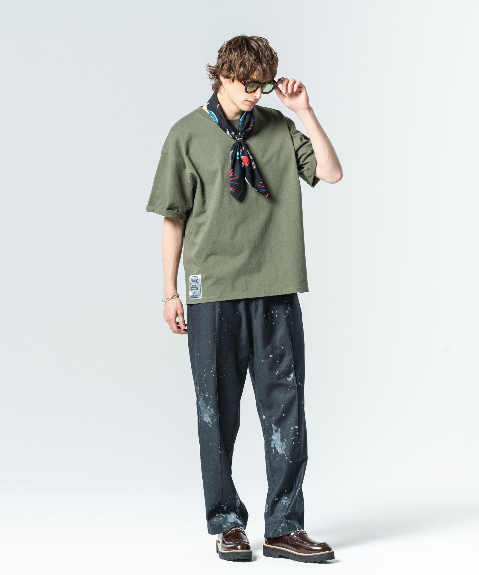 H:186 / C:89 / W:71 / H:92 着用サイズ:M