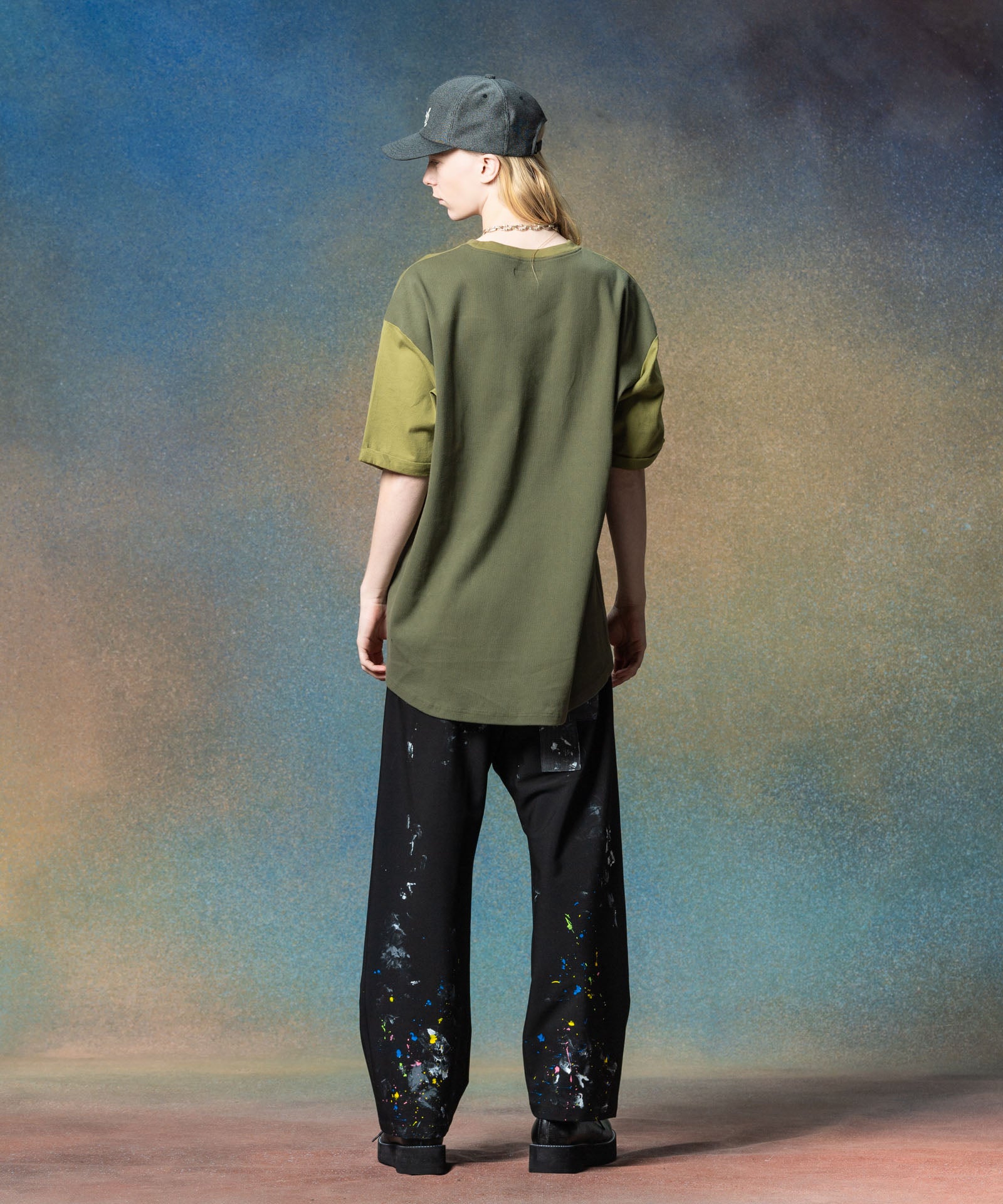 H:185 / C:78 / W:64 / H:88 着用サイズ:L