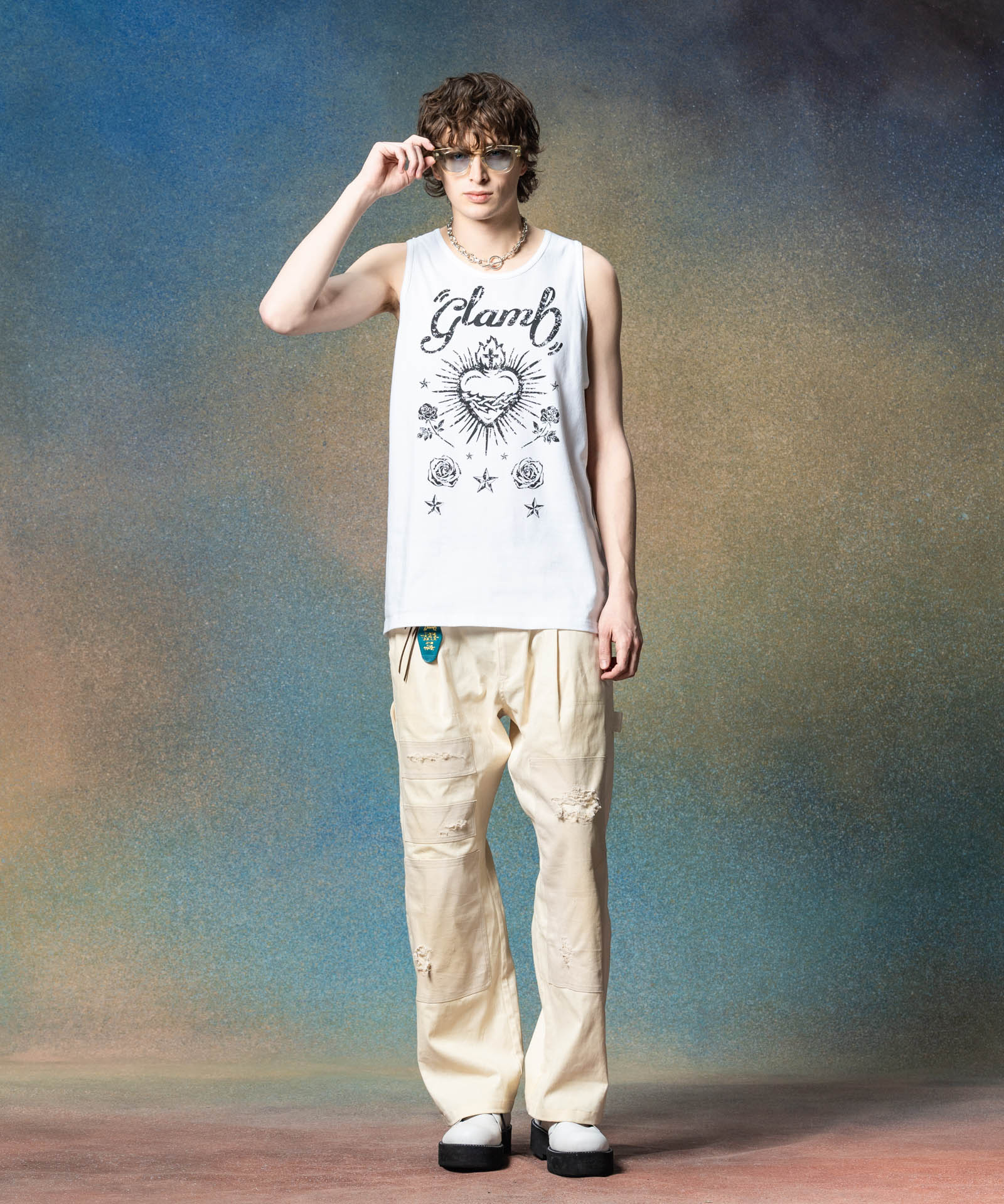 H:186 / C:89 / W:71 / H:92 着用サイズ:L