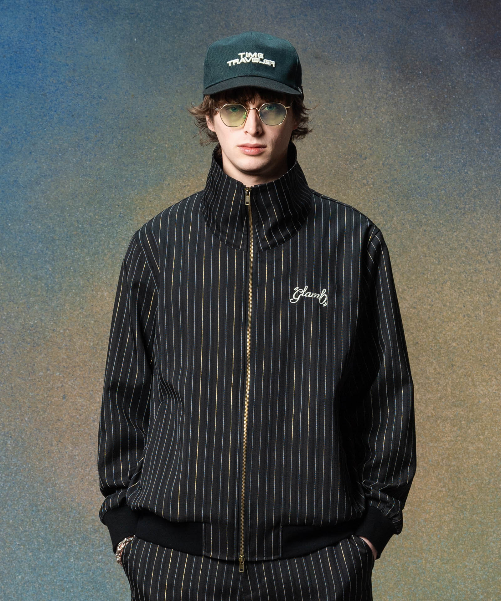 H:186 / C:89 / W:71 / H:92 着用サイズ:L