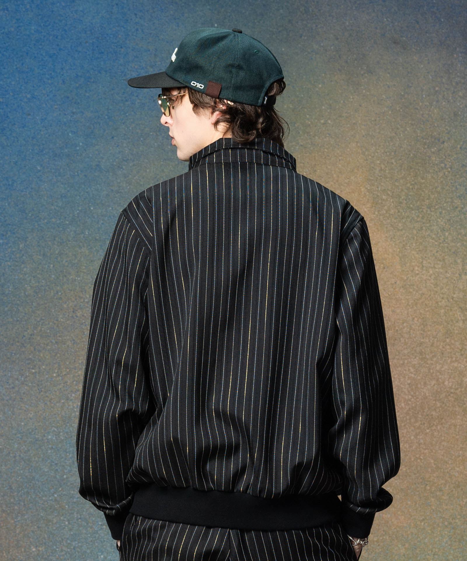 H:186 / C:89 / W:71 / H:92 着用サイズ:L