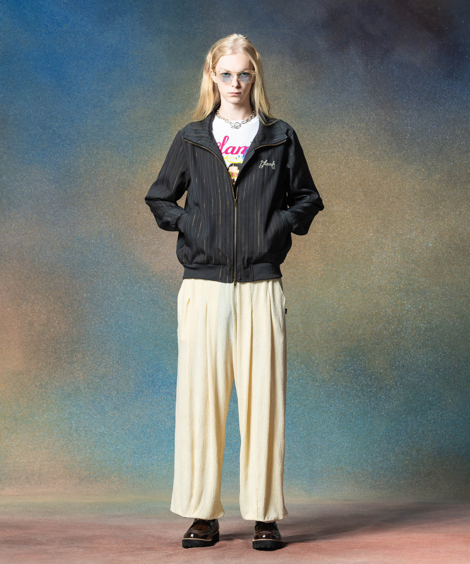 H:185 / C:78 / W:64 / H:88 着用サイズ:M