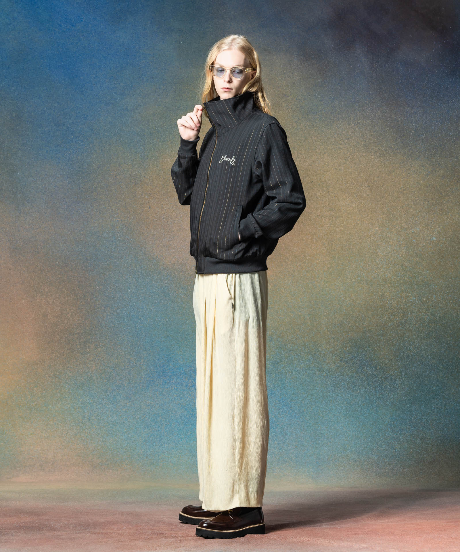 H:185 / C:78 / W:64 / H:88 着用サイズ:M