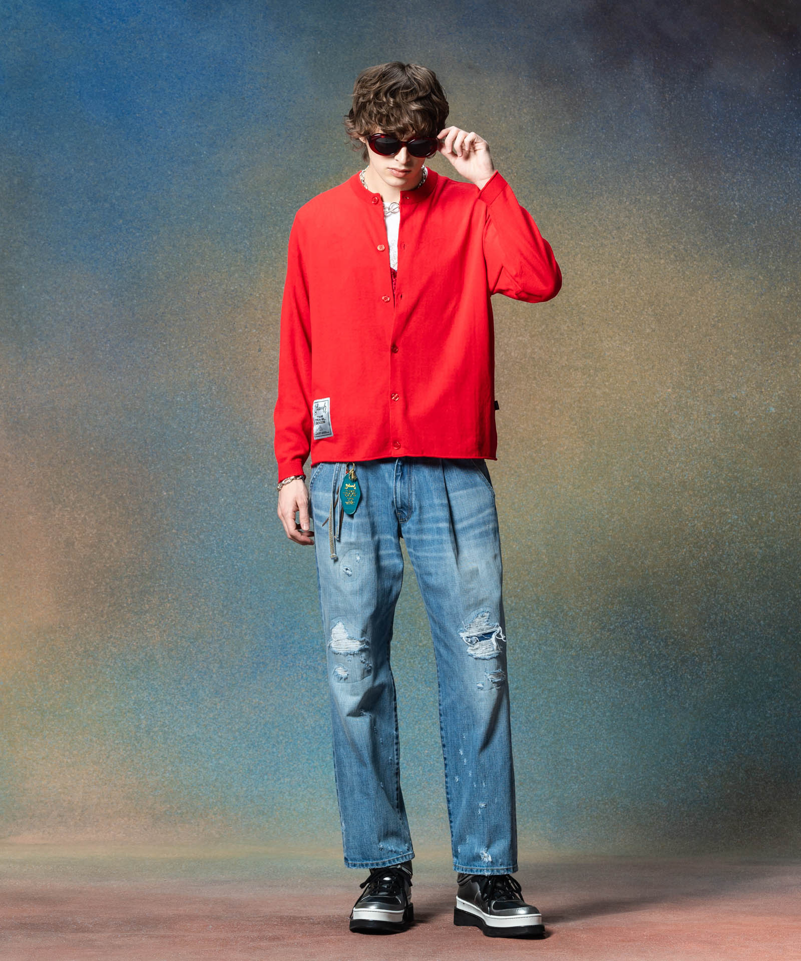 H:186 / C:89 / W:71 / H:92 着用サイズ:L