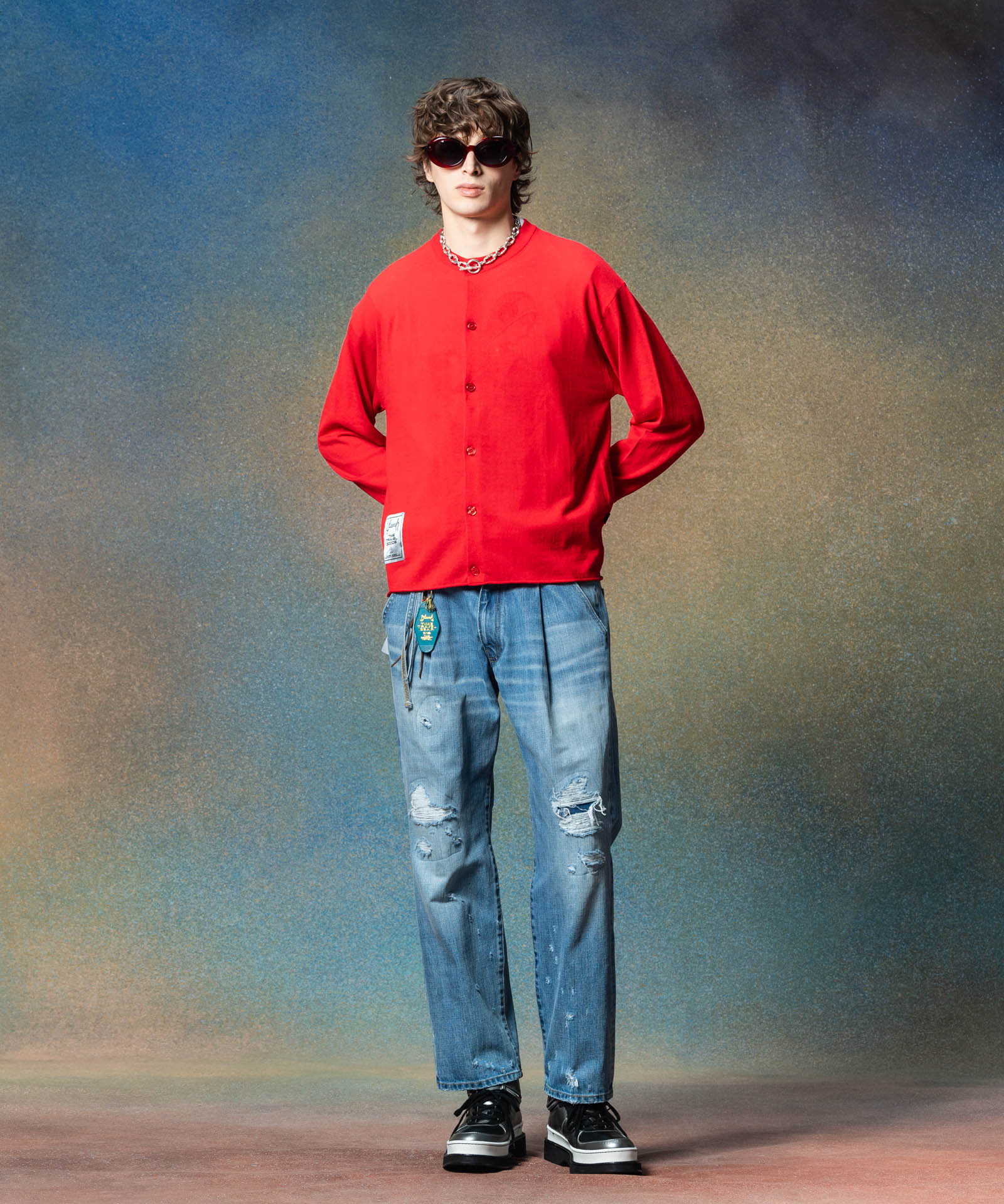 H:186 / C:89 / W:71 / H:92 着用サイズ:L