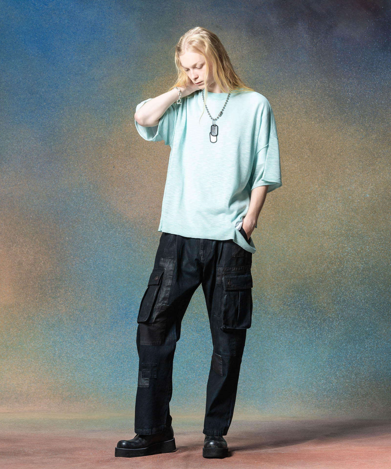 H:185 / C:78 / W:64 / H:88 着用サイズ:L