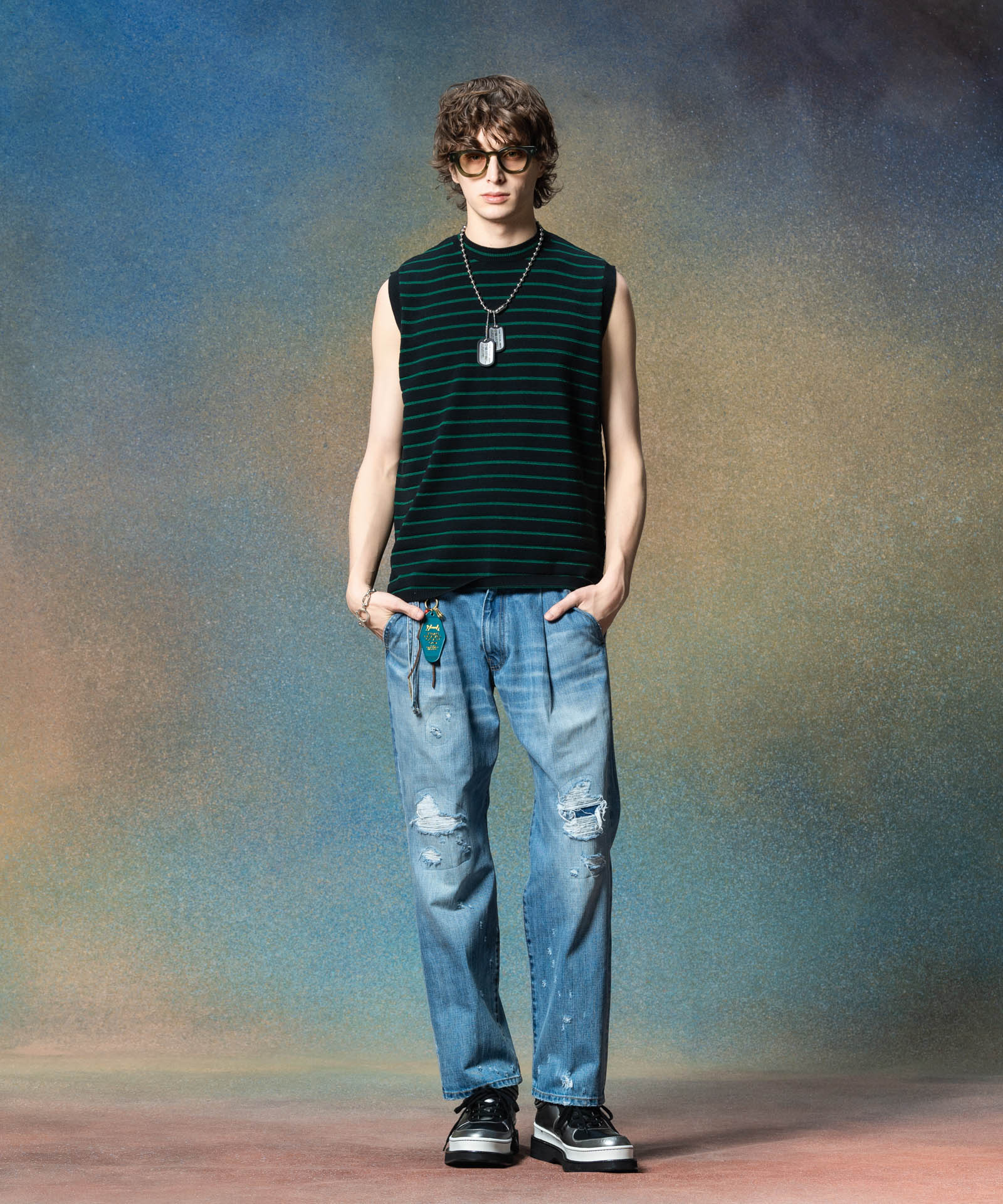 H:186 / C:89 / W:71 / H:92 着用サイズ:M