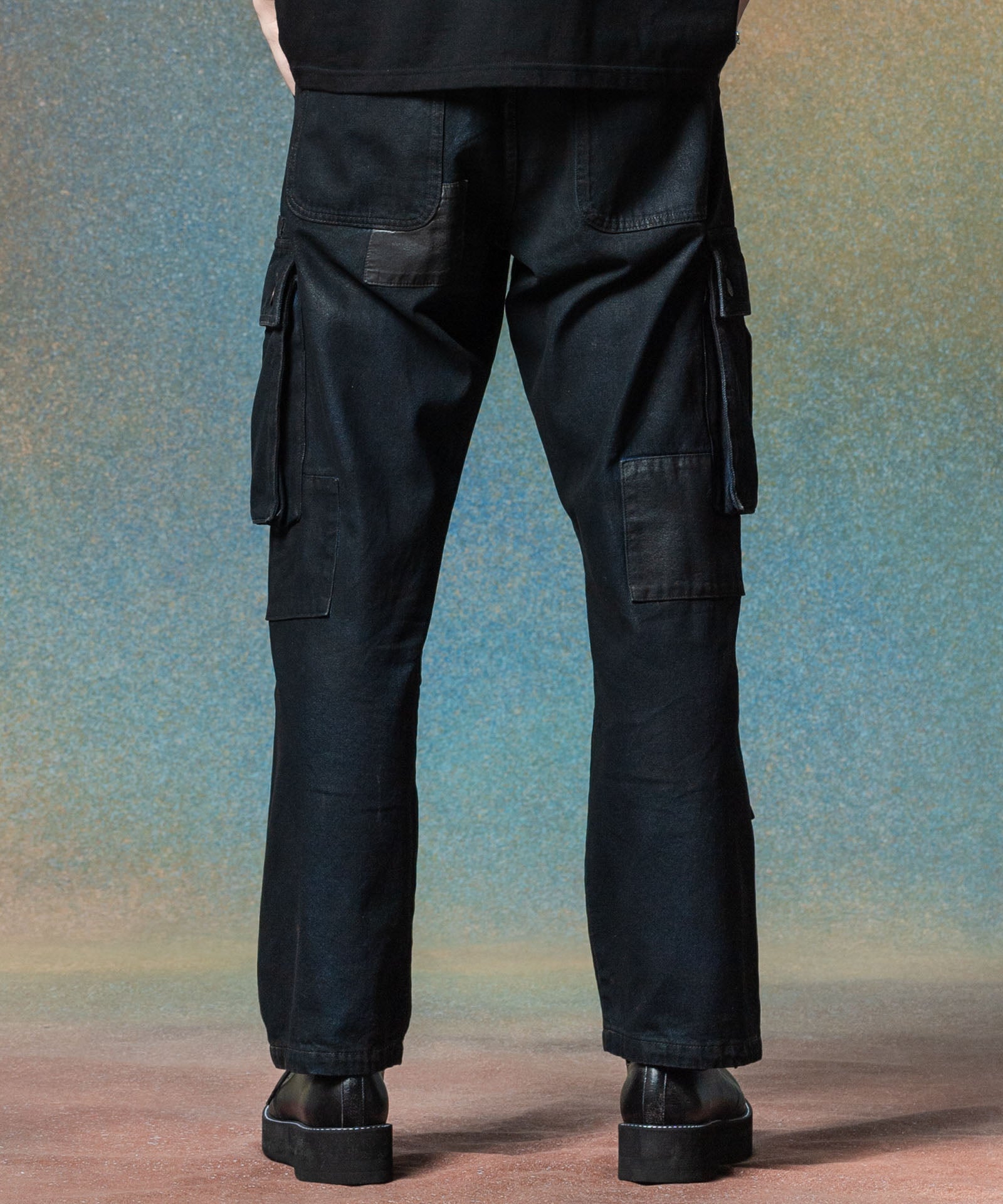 H:185 / C:78 / W:64 / H:88 着用サイズ:M