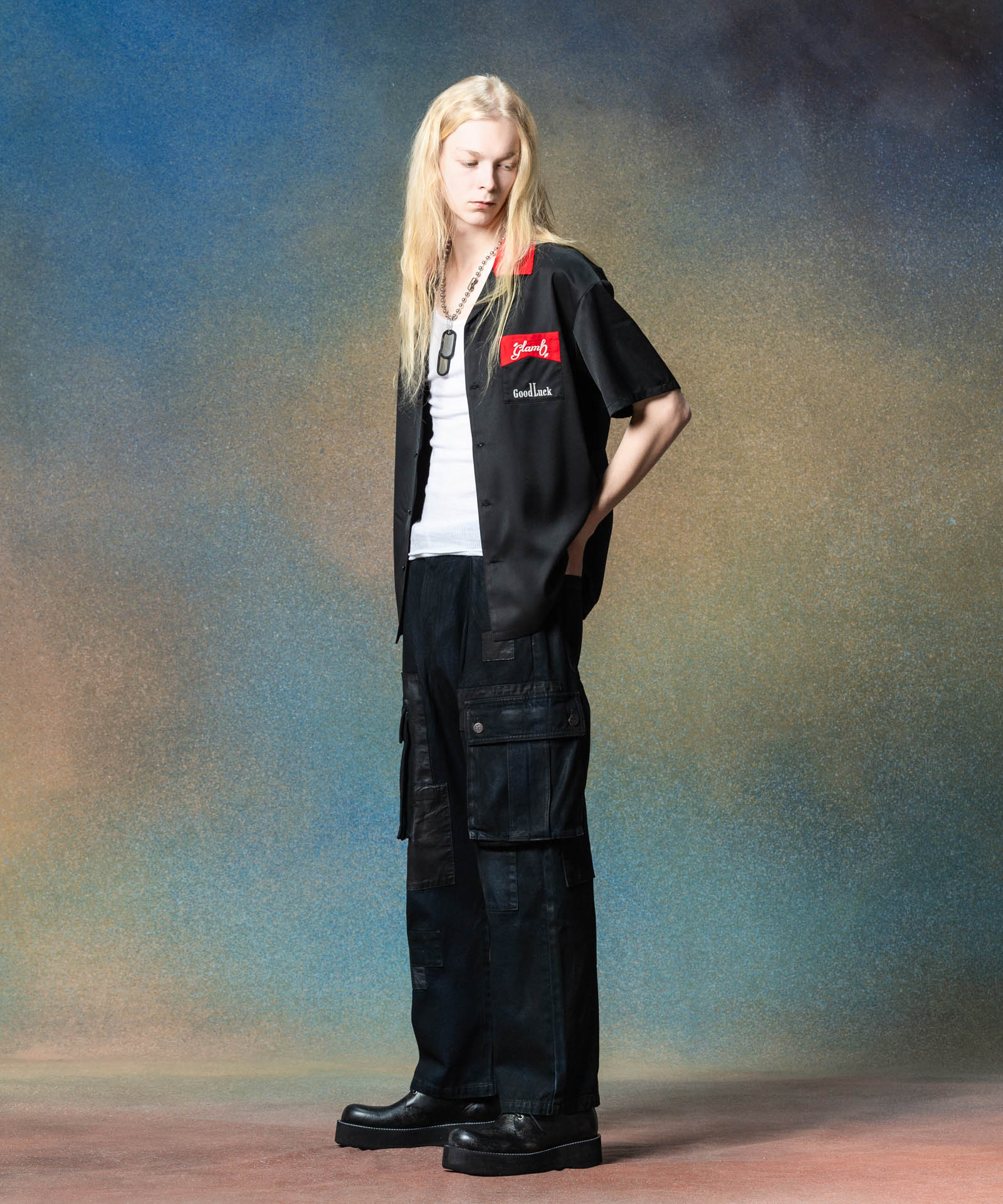 H:185 / C:78 / W:64 / H:88 着用サイズ:M