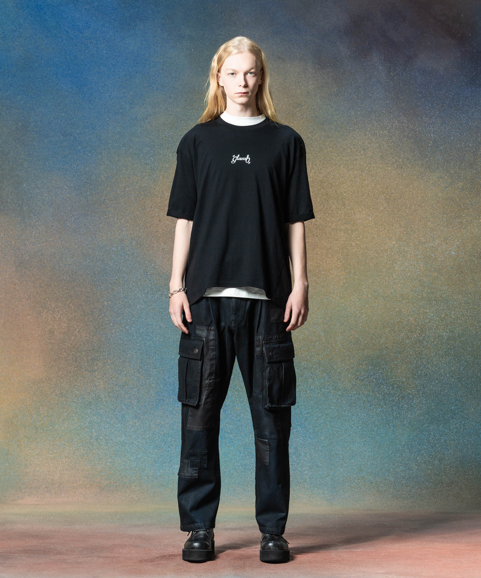 H:185 / C:78 / W:64 / H:88 着用サイズ:M