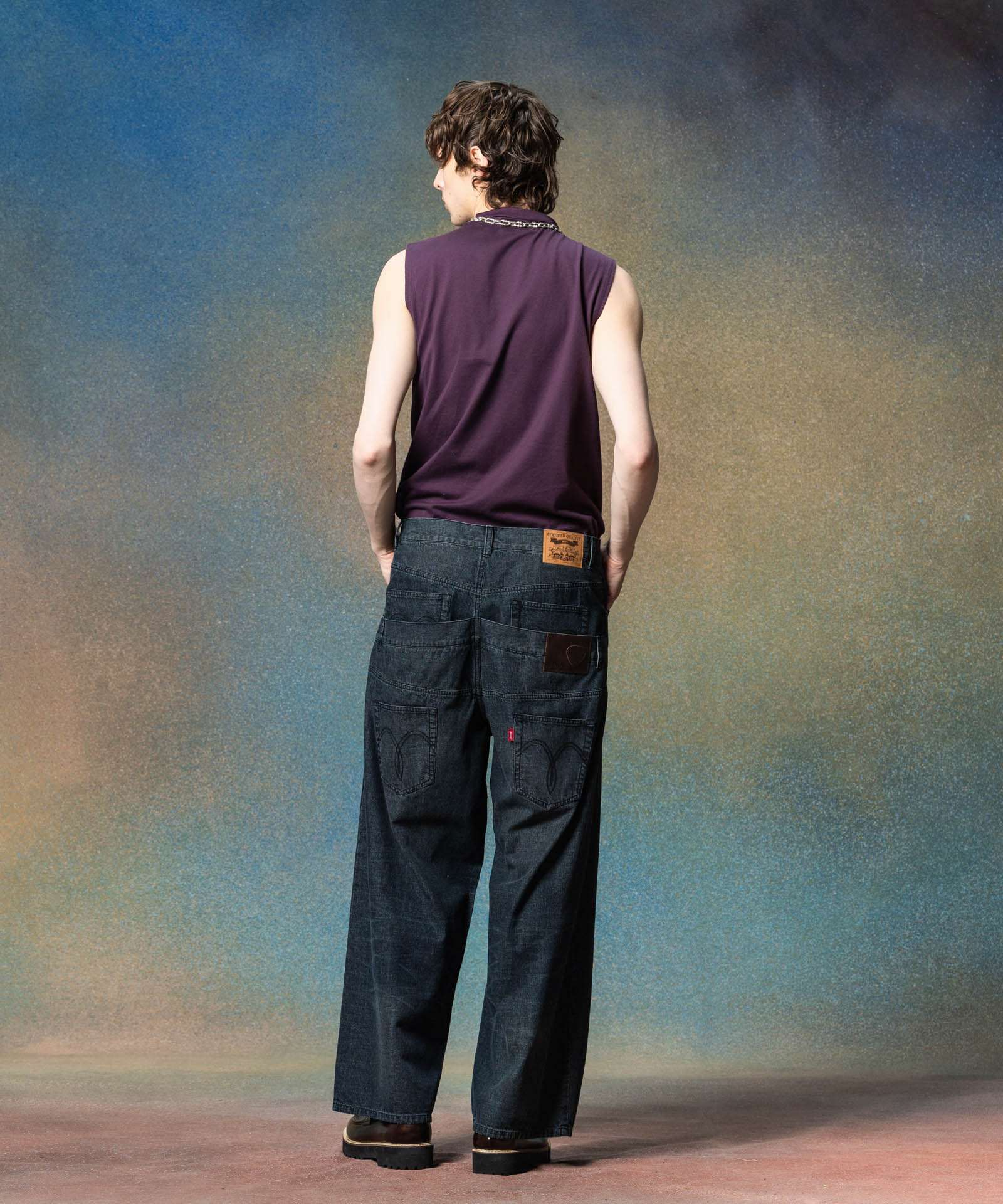 H:186 / C:89 / W:71 / H:92 着用サイズ:L