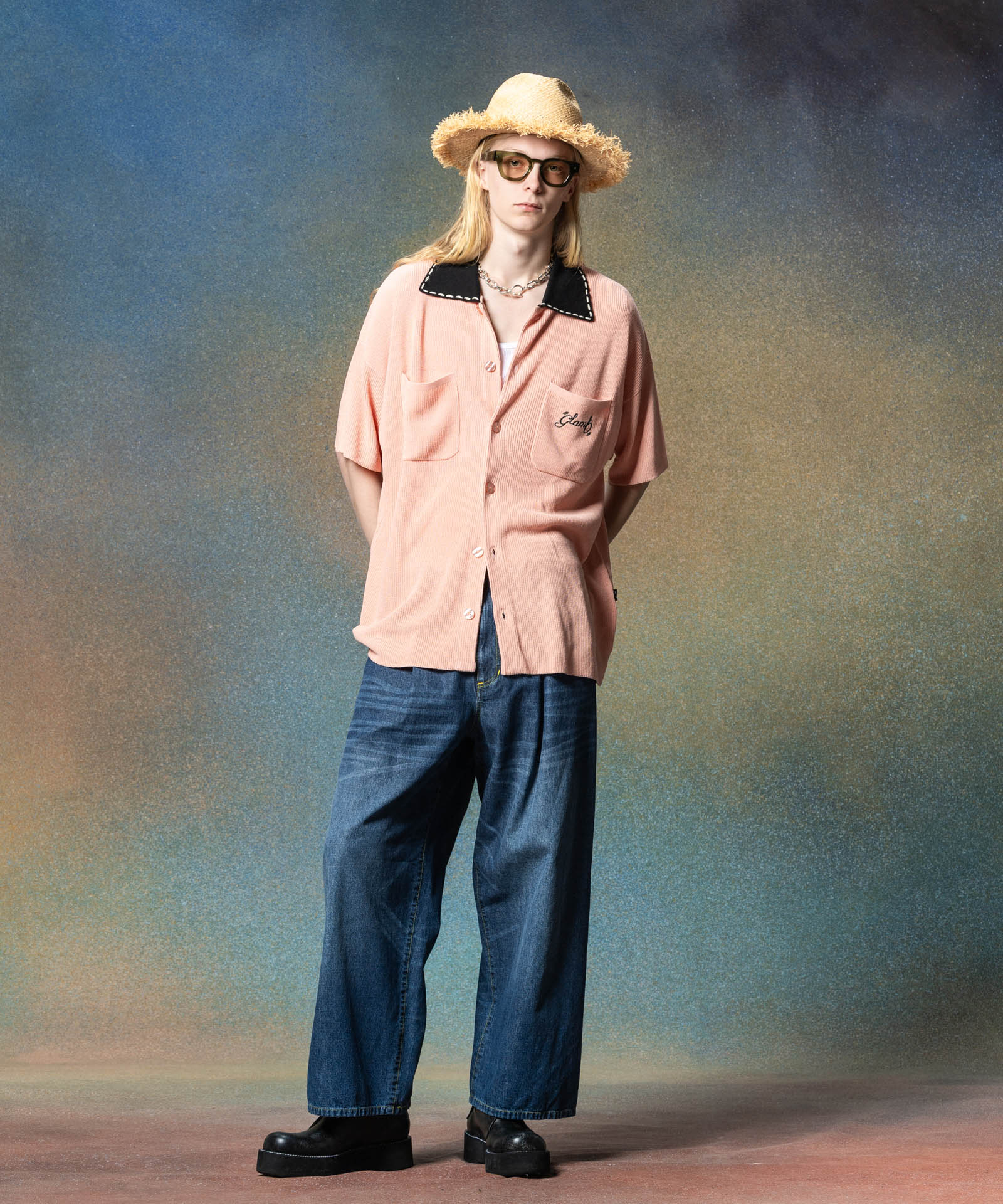 H:185 / C:78 / W:64 / H:88 着用サイズ:M