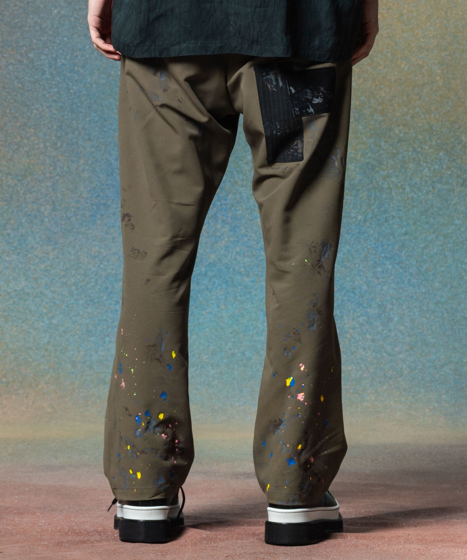 H:185 / C:78 / W:64 / H:88 着用サイズ:M