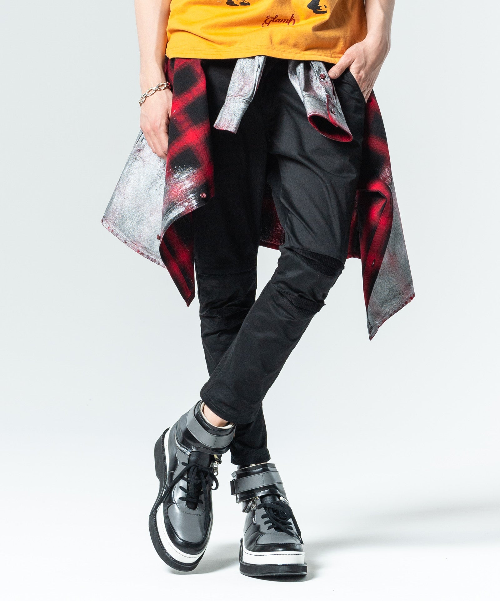 H:186 / C:89 / W:71 / H:92 着用サイズ:M