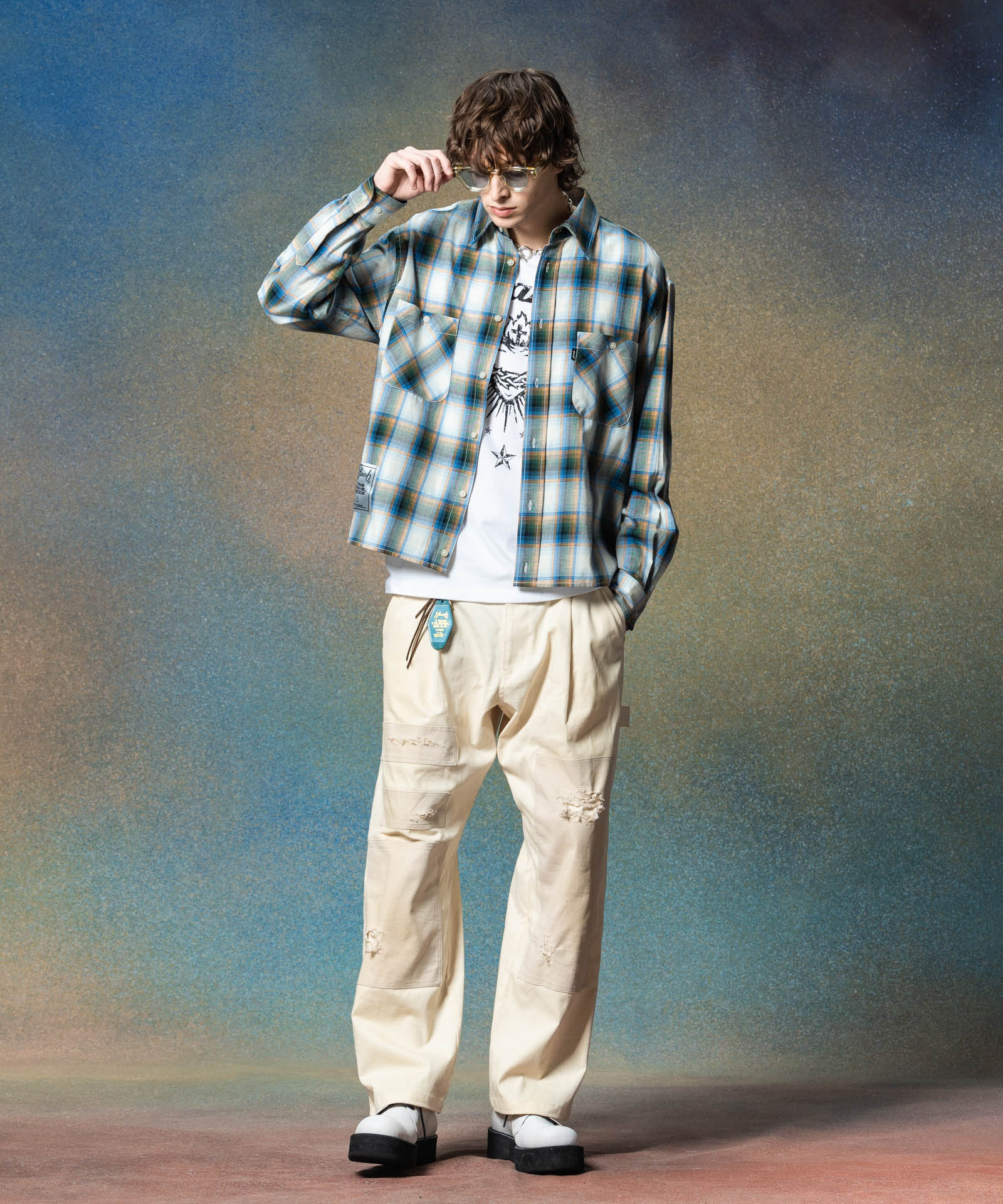 H:186 / C:89 / W:71 / H:92 着用サイズ:L