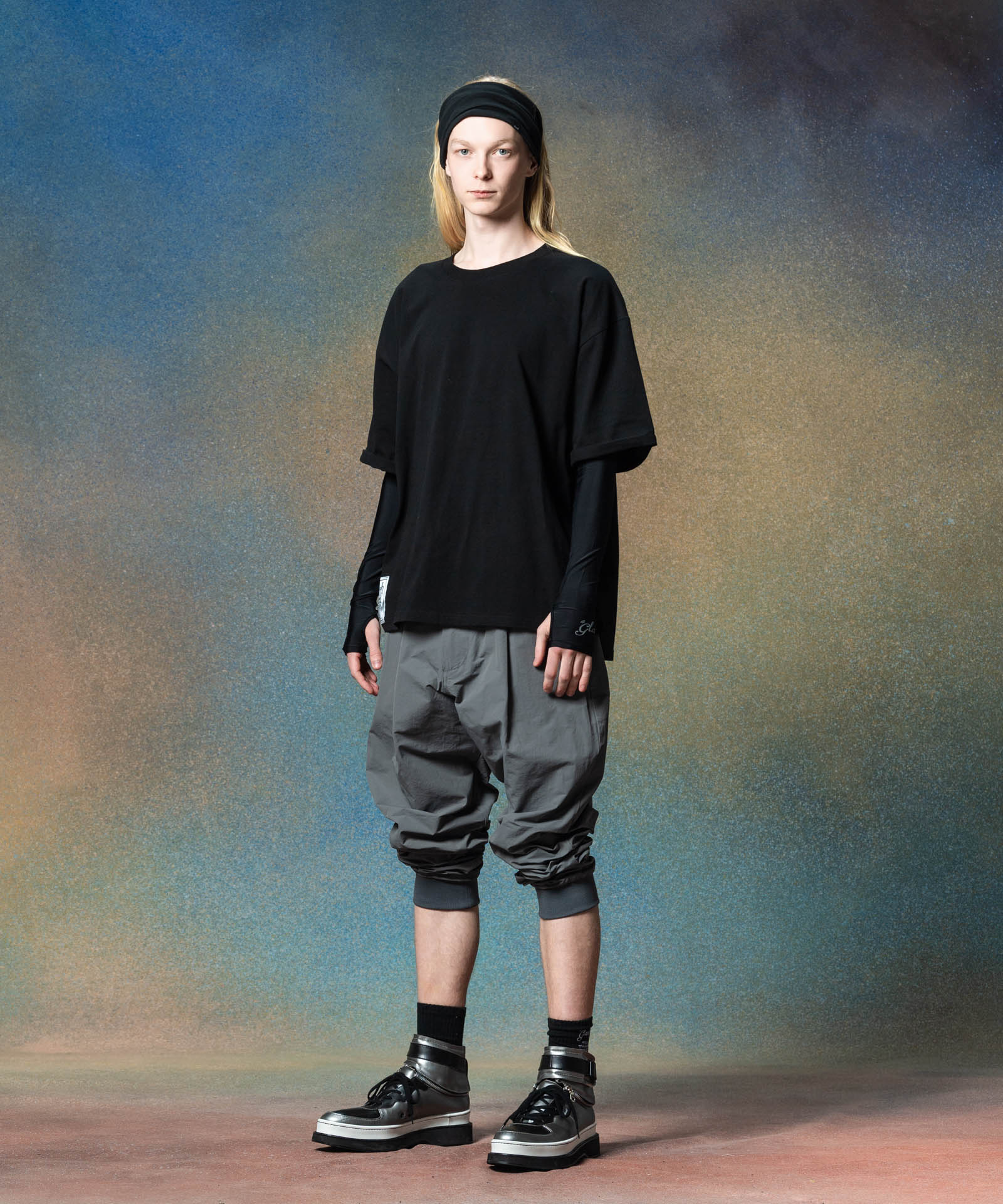 H:185 / C:78 / W:64 / H:88 着用サイズ:L