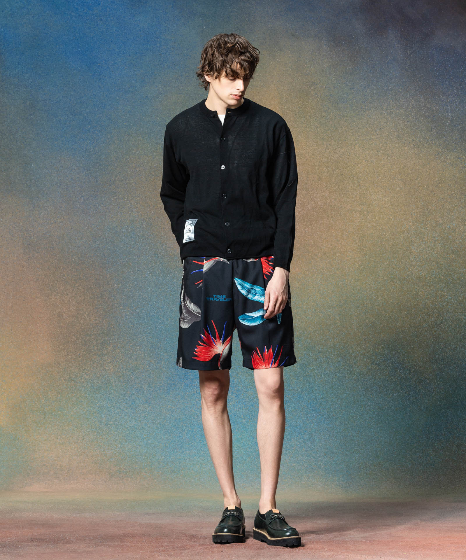 H:186 / C:89 / W:71 / H:92 着用サイズ:M