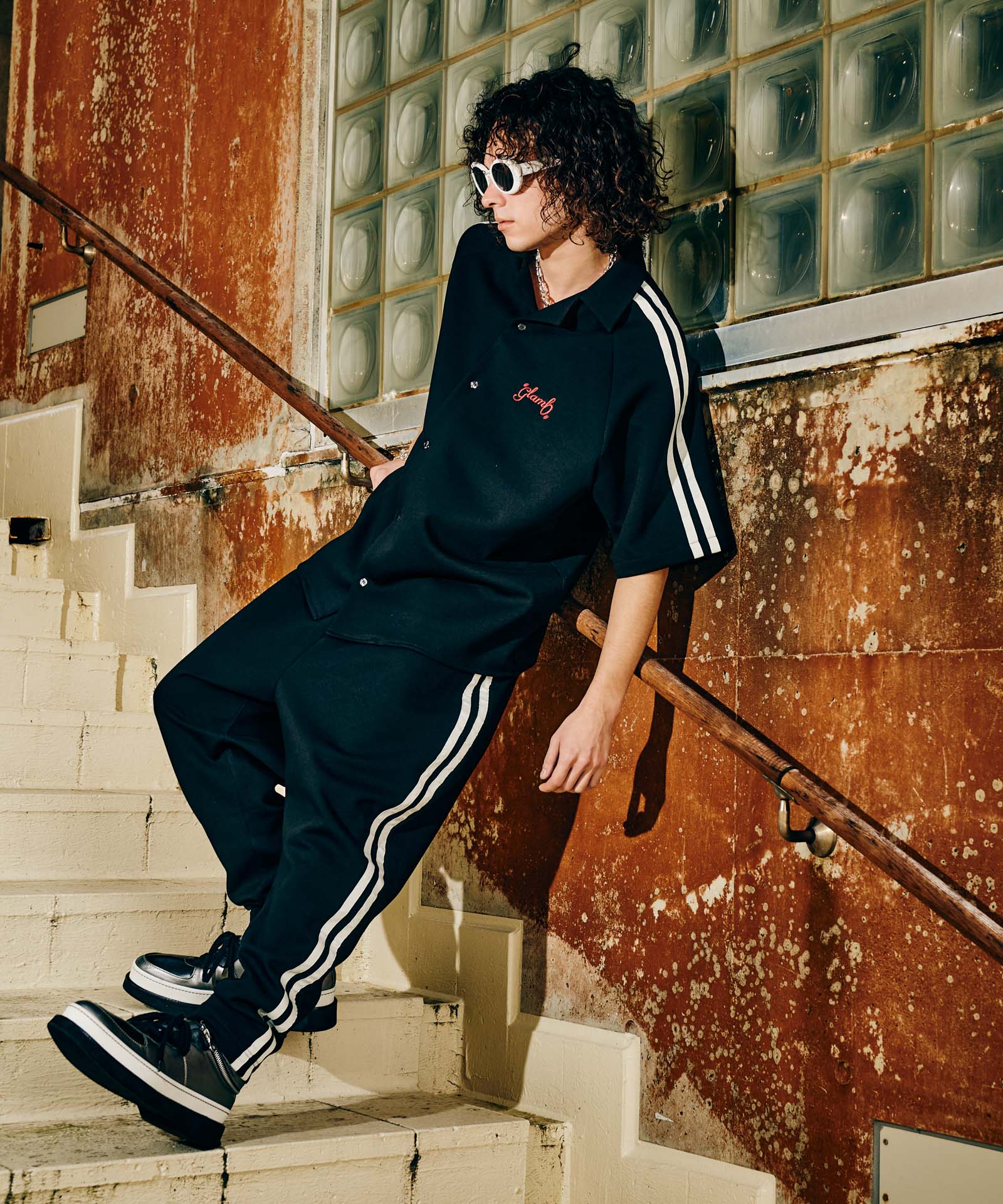 H:175 / C:83 / W:66 / H:87 着用サイズ:L