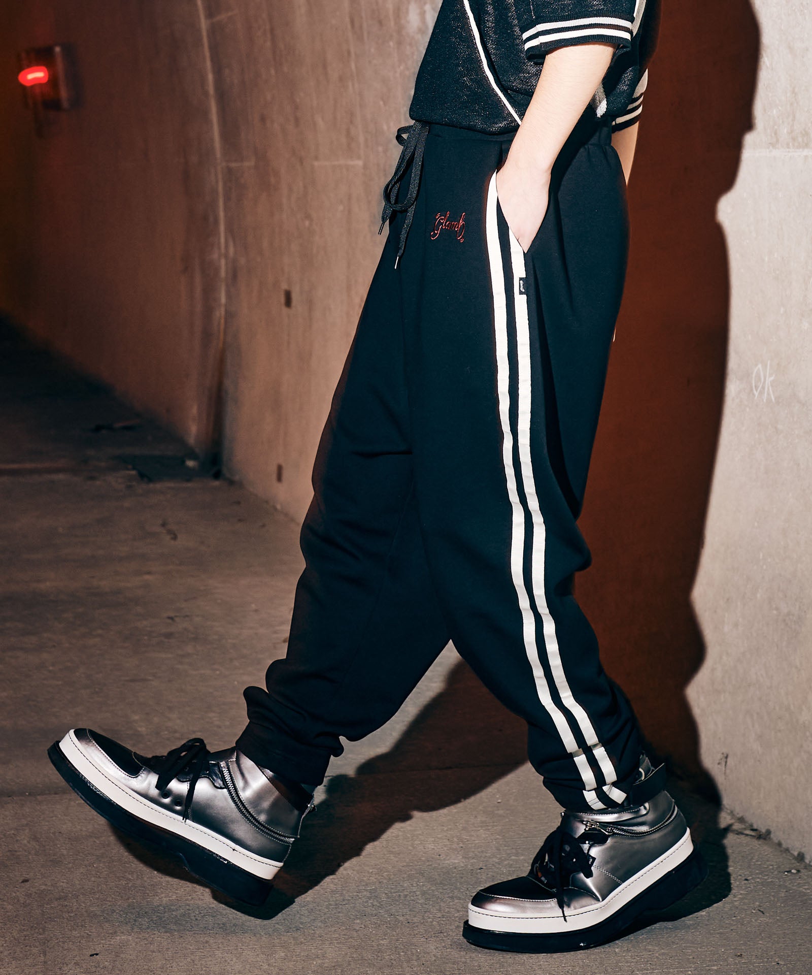 H:175 / C:83 / W:66 / H:87 着用サイズ:L