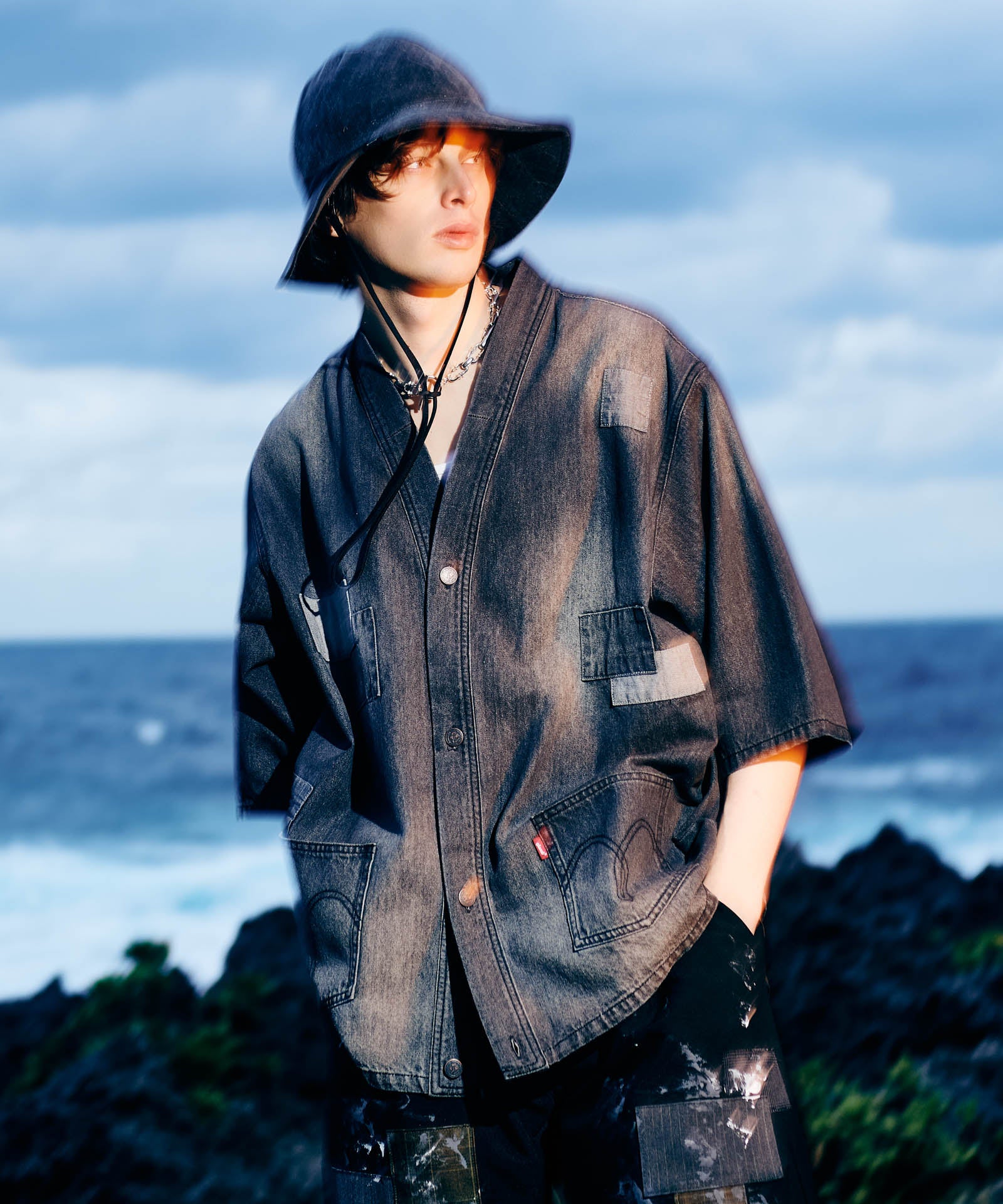 H:186 / C:89 / W:71 / H:92 着用サイズ:L