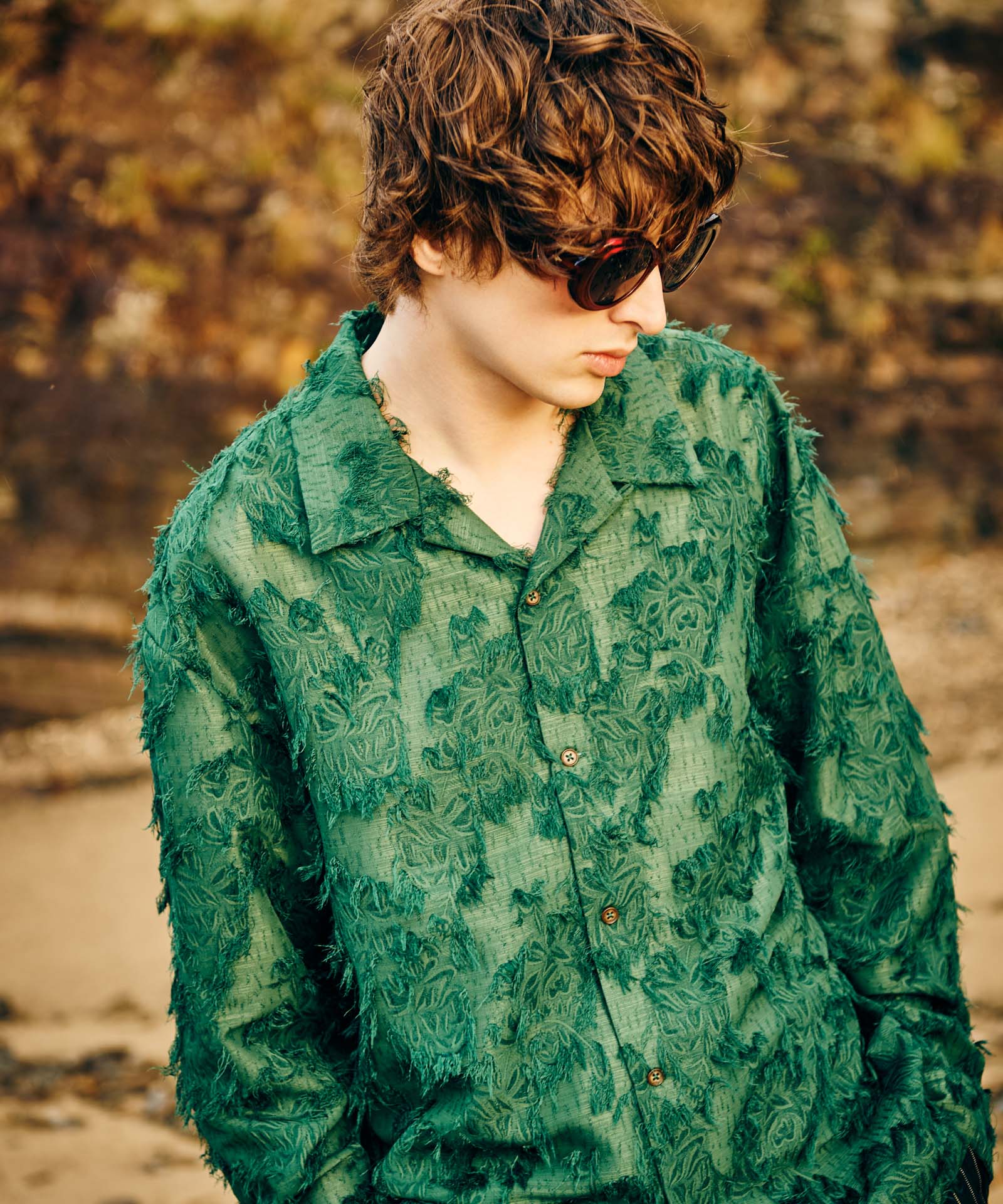 H:186 / C:89 / W:71 / H:92 着用サイズ:L