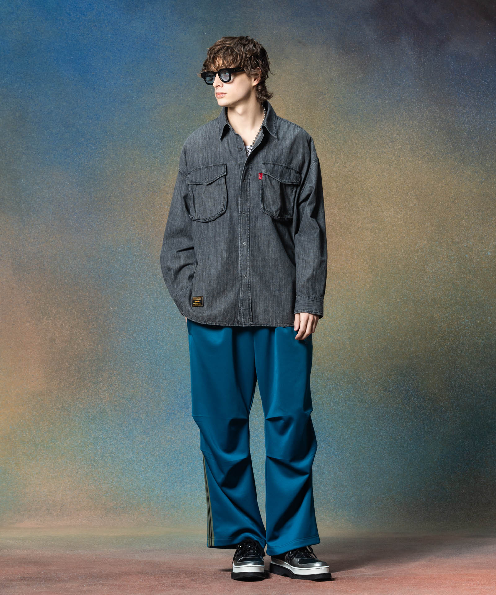 H:186 / C:89 / W:71 / H:92 着用サイズ:L