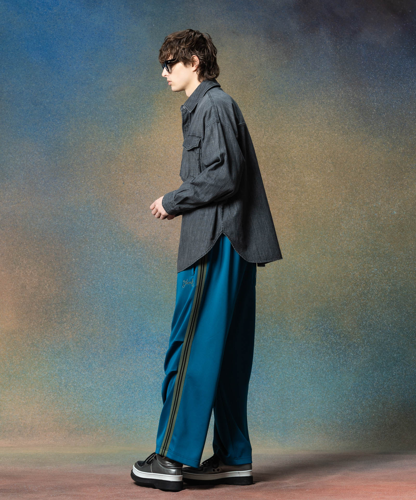 H:186 / C:89 / W:71 / H:92 着用サイズ:L