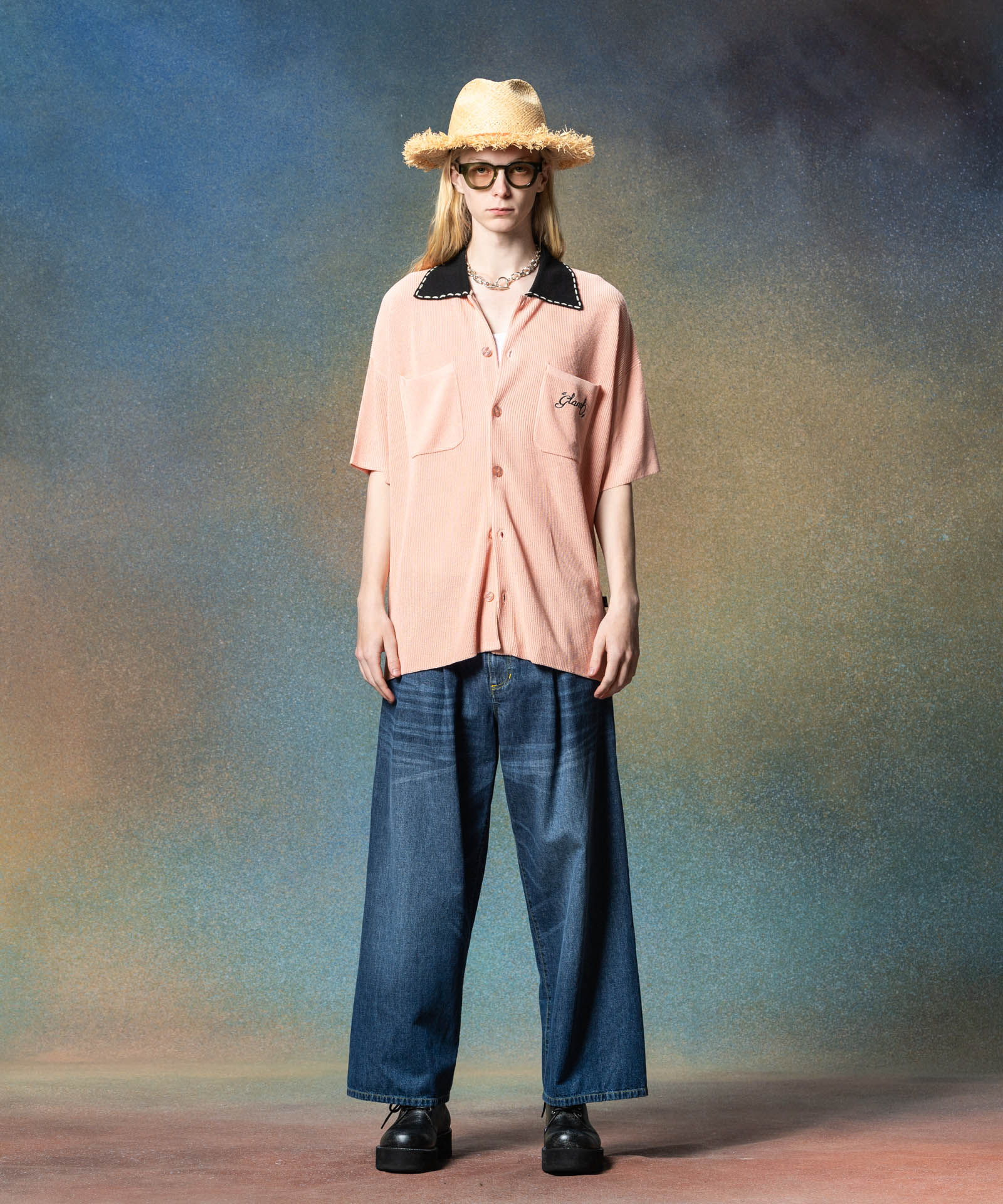 H:185 / C:78 / W:64 / H:88 着用サイズ:L