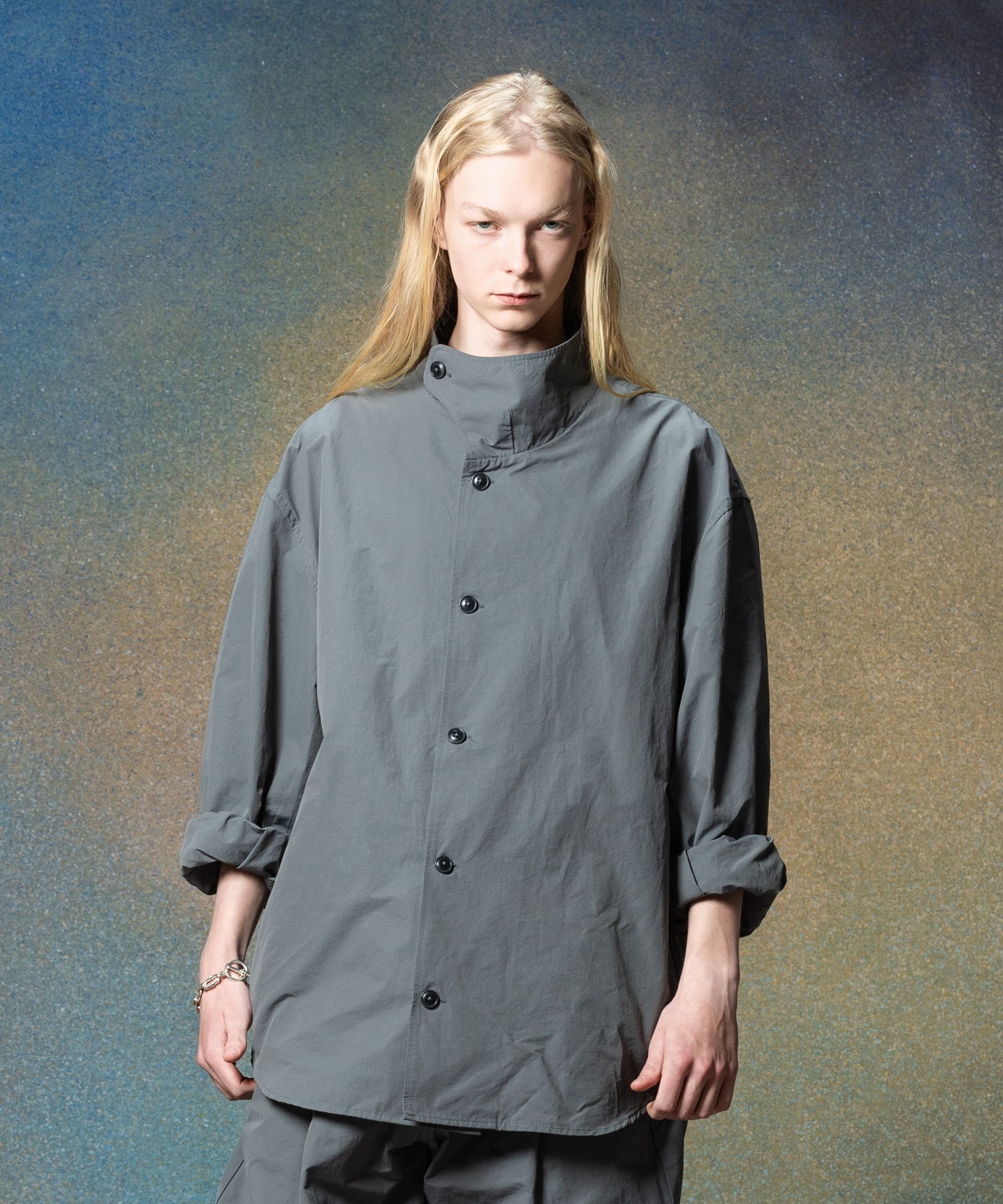 H:185 / C:78 / W:64 / H:88 着用サイズ:L