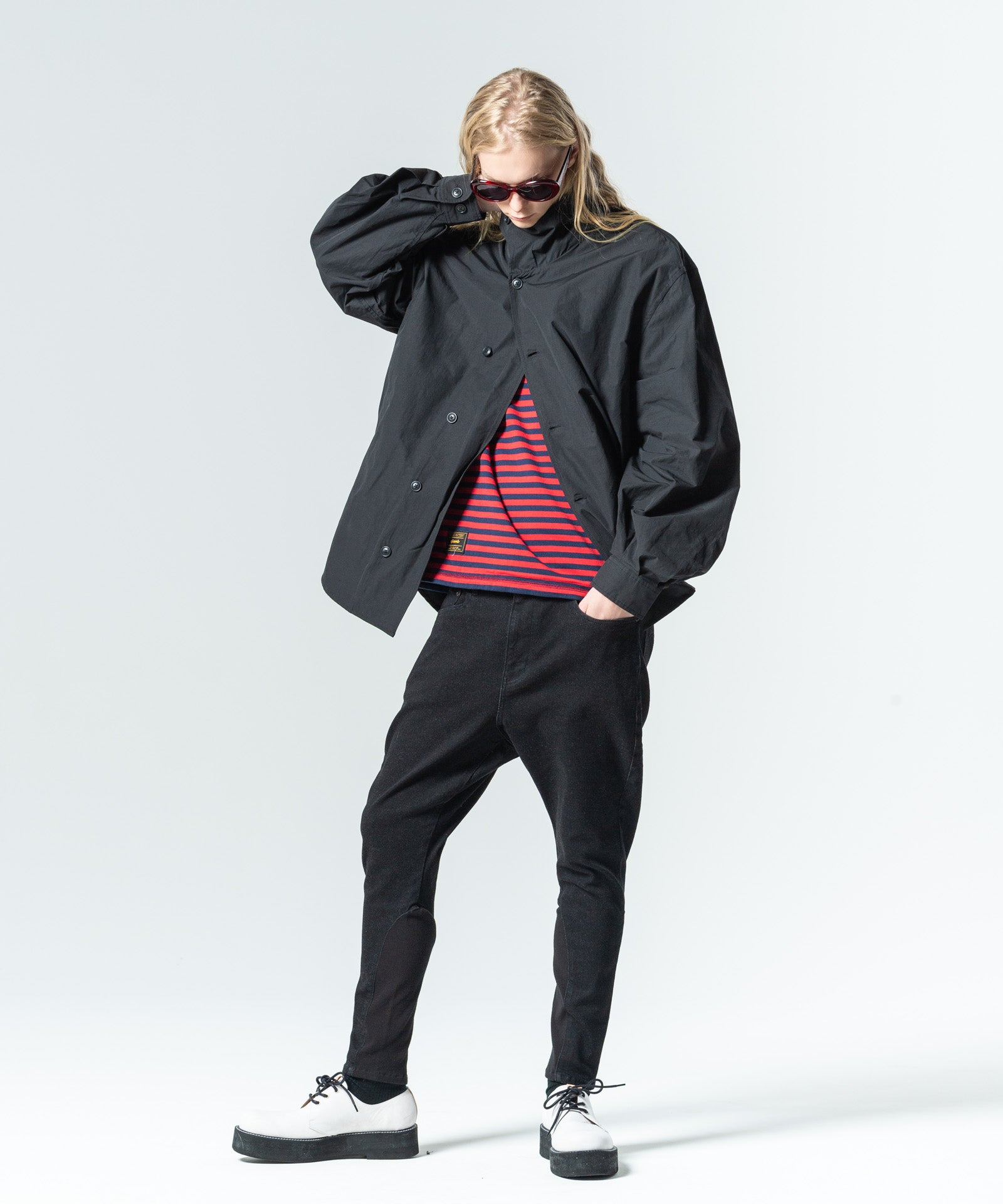 H:185 / C:78 / W:64 / H:88 着用サイズ:M