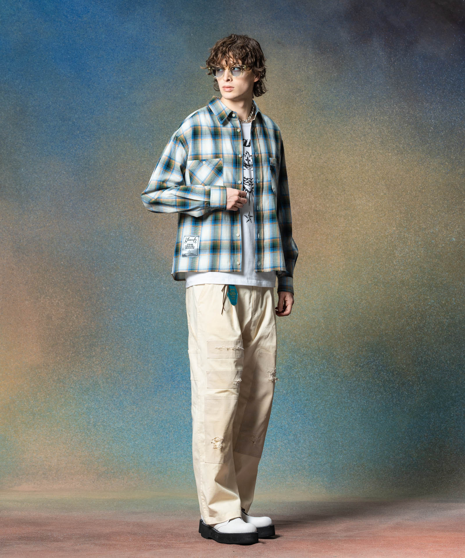 H:186 / C:89 / W:71 / H:92 着用サイズ:L