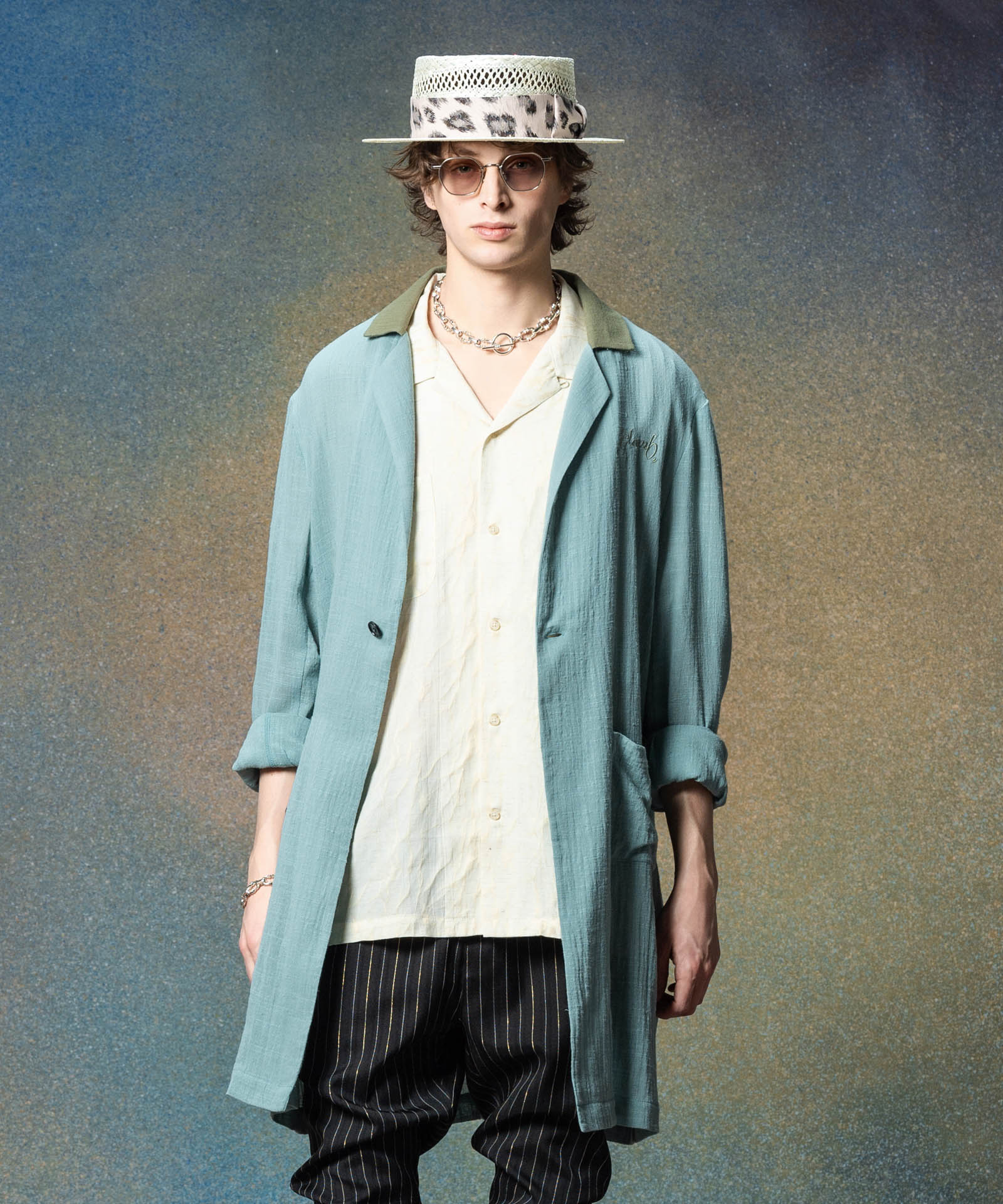 H:186 / C:89 / W:71 / H:92 着用サイズ:L