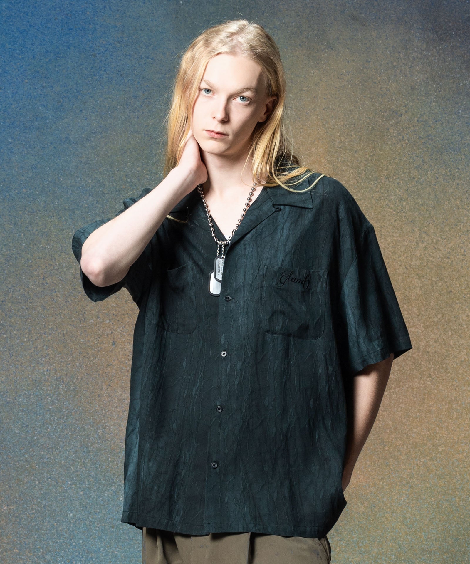 H:185 / C:78 / W:64 / H:88 着用サイズ:L