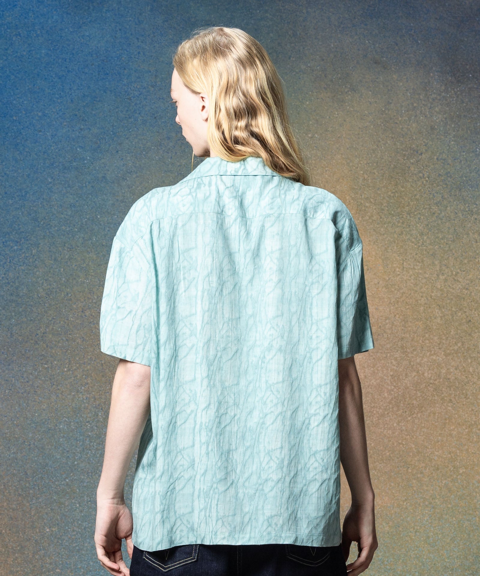 H:185 / C:78 / W:64 / H:88 着用サイズ:M