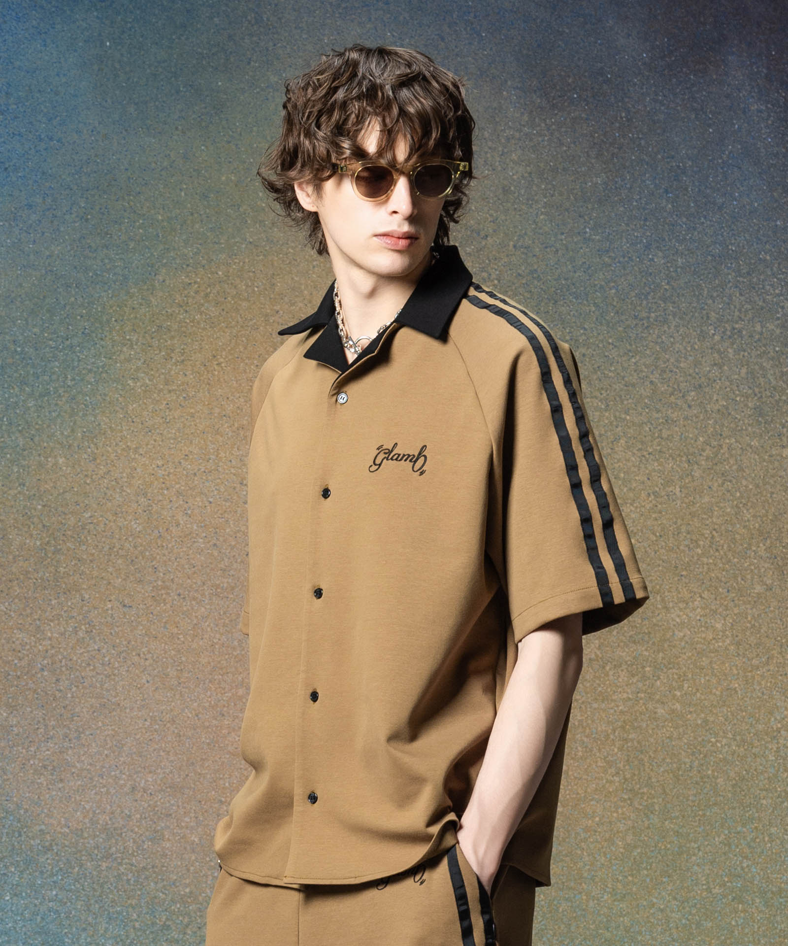 H:186 / C:89 / W:71 / H:92 着用サイズ:M