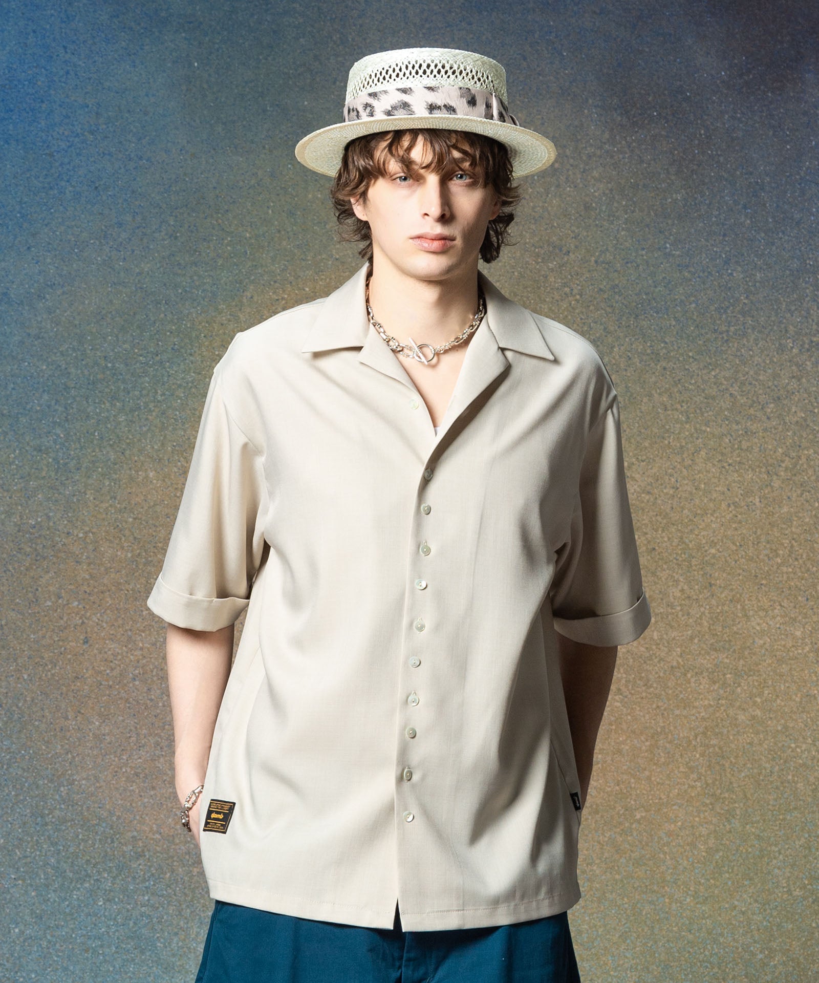 H:186 / C:89 / W:71 / H:92 着用サイズ:L