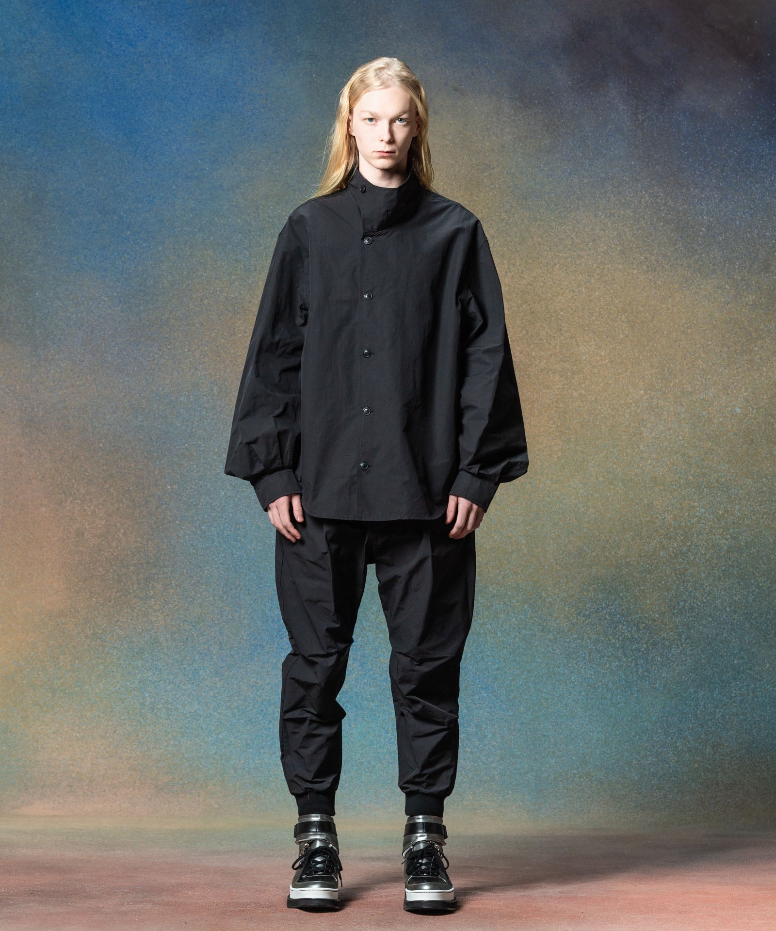 H:185 / C:78 / W:64 / H:88 着用サイズ:M