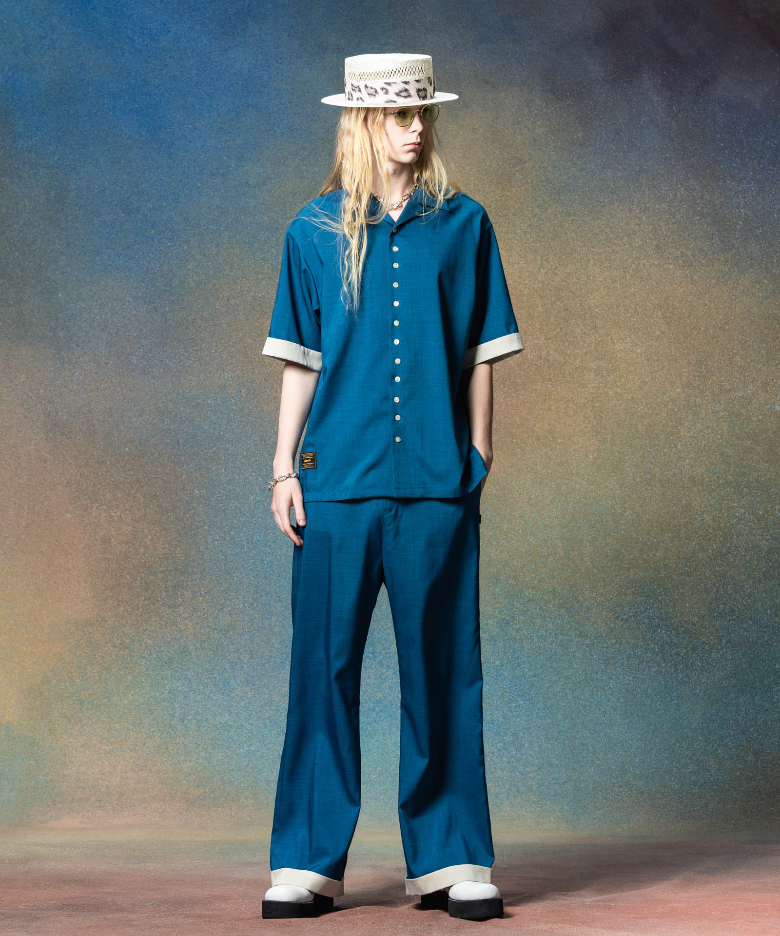 H:185 / C:78 / W:64 / H:88 着用サイズ:L