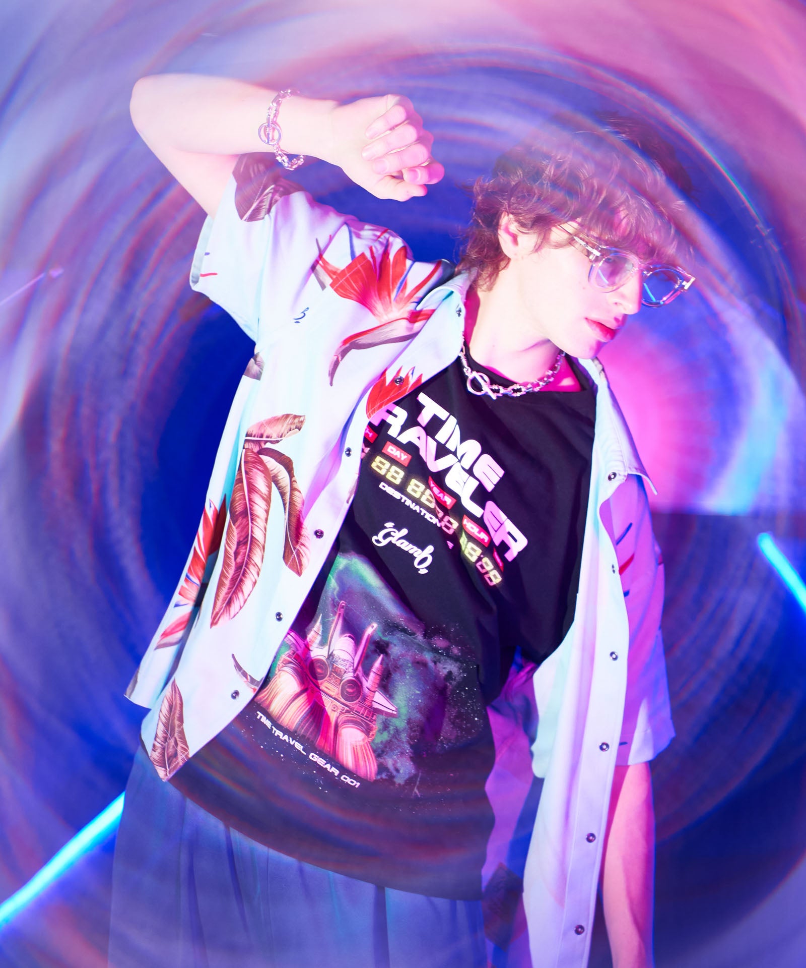 H:186 / C:89 / W:71 / H:92 着用サイズ:M