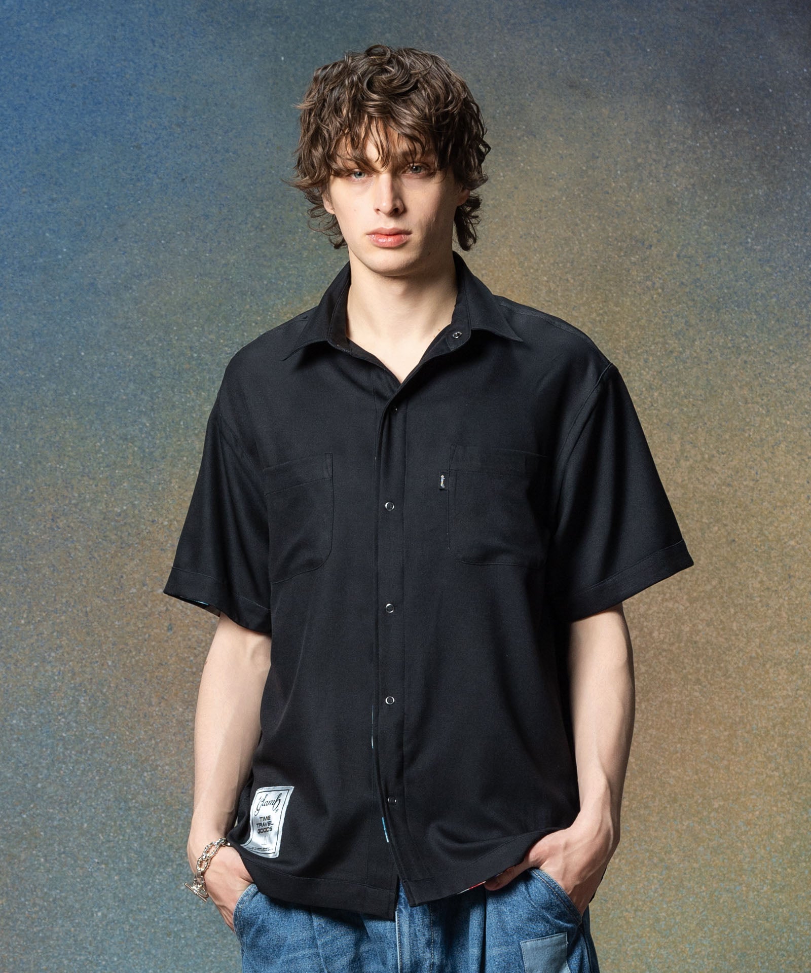 H:186 / C:89 / W:71 / H:92 着用サイズ:M