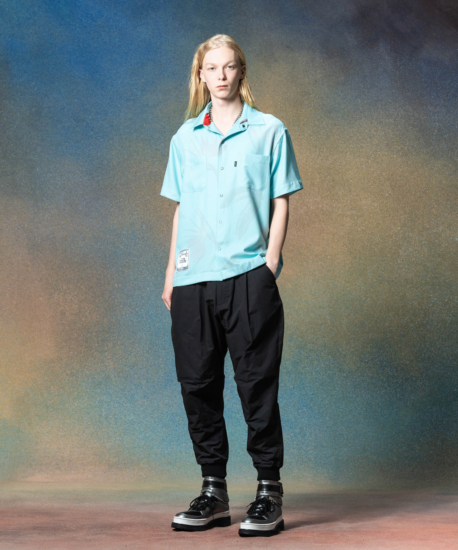 H:185 / C:78 / W:64 / H:88 着用サイズ:L