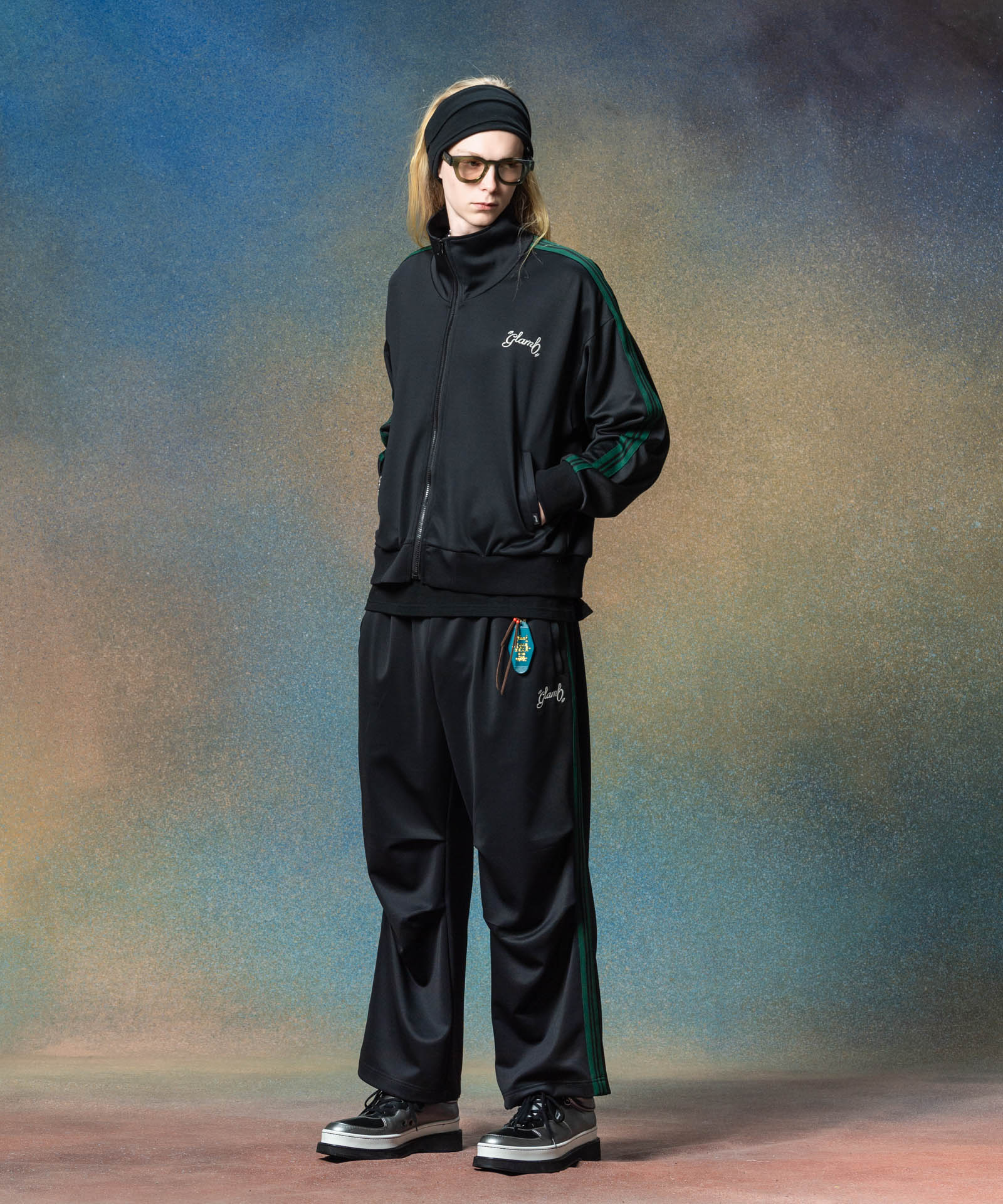 H:185 / C:78 / W:64 / H:88 着用サイズ:M