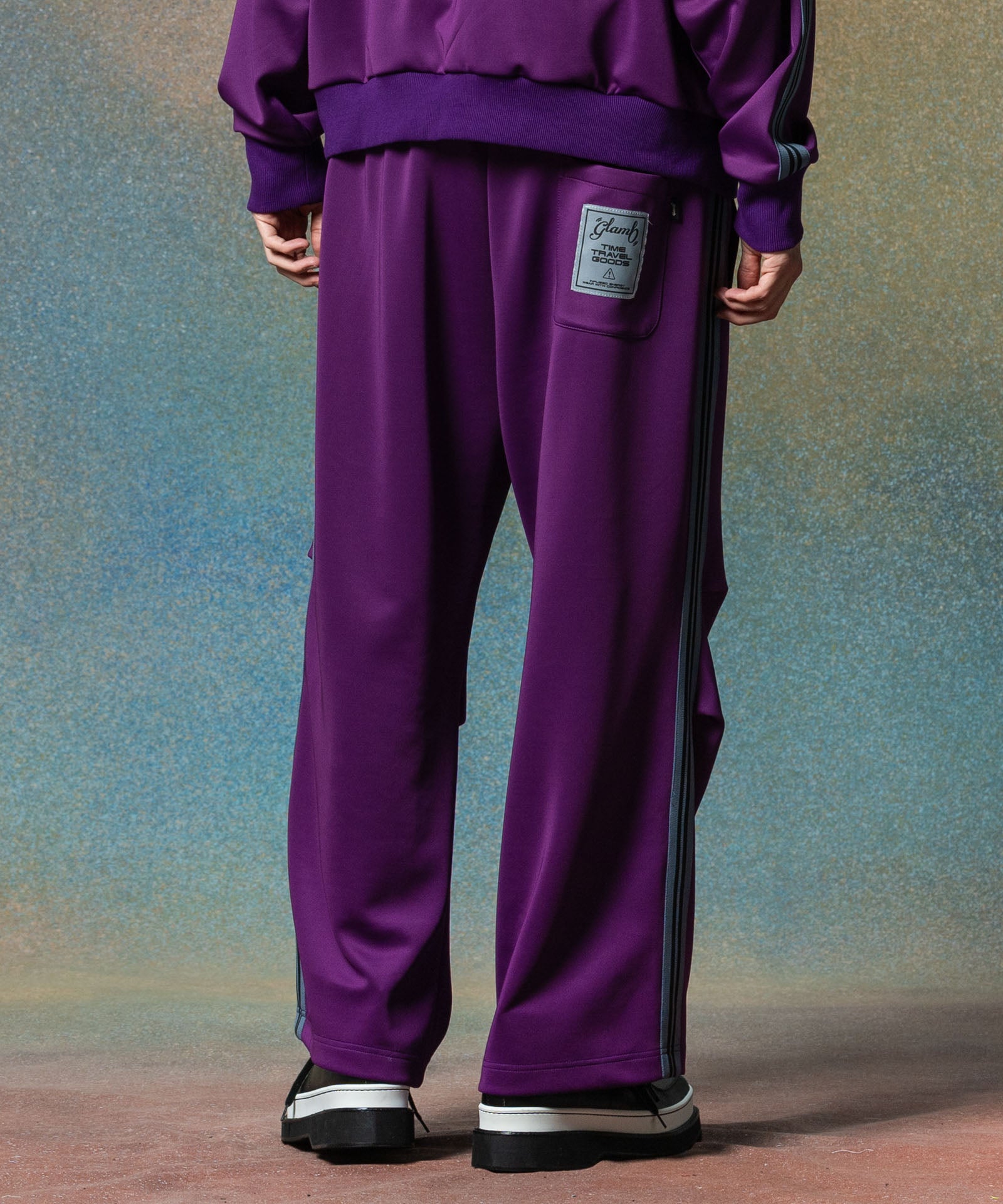 H:186 / C:89 / W:71 / H:92 着用サイズ:L