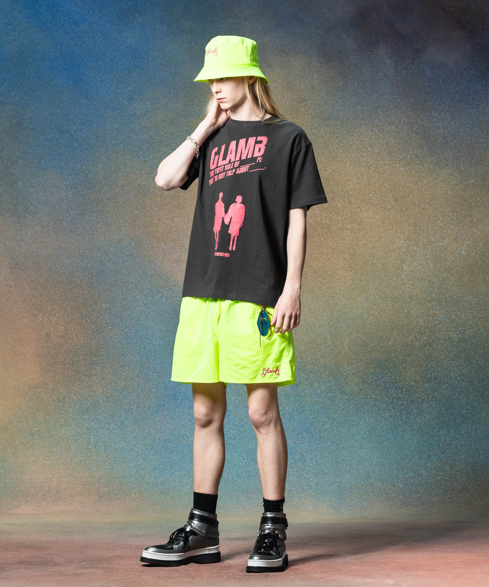 H:185 / C:78 / W:64 / H:88 着用サイズ:M