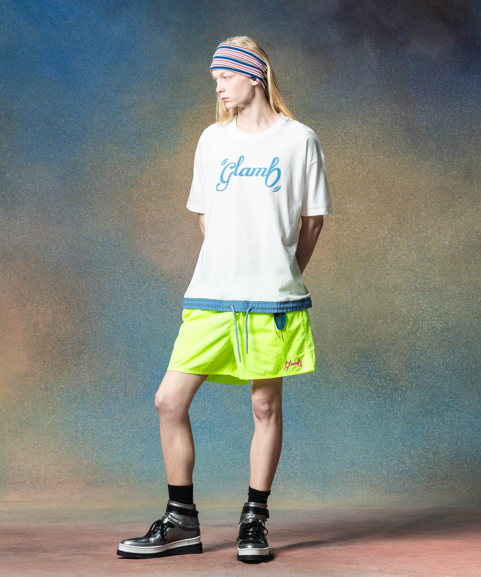 H:185 / C:78 / W:64 / H:88 着用サイズ:M